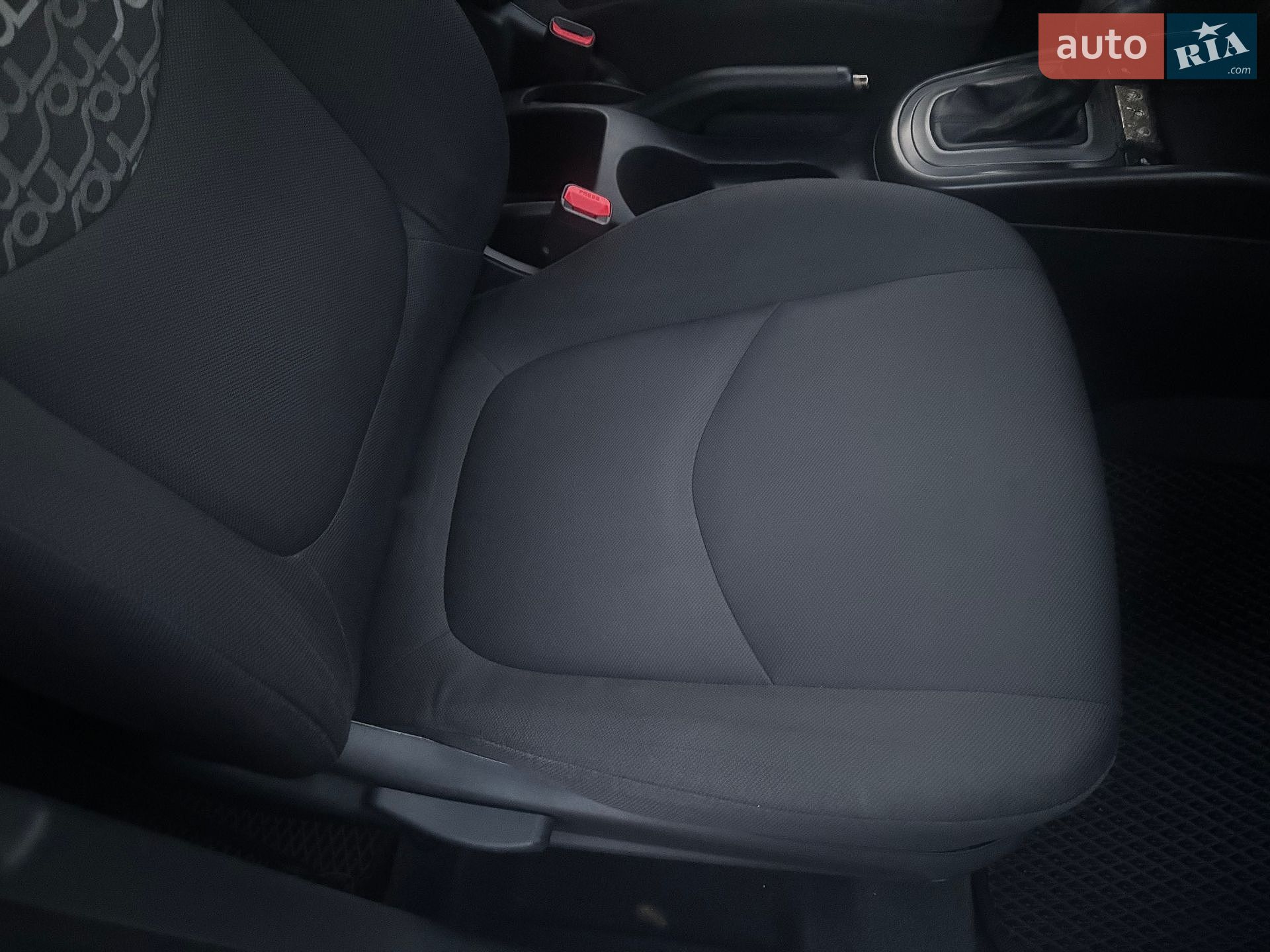 Kia Soul 2010 VIN Y6DJT811BB7719199 фото оголошення 19 з 21