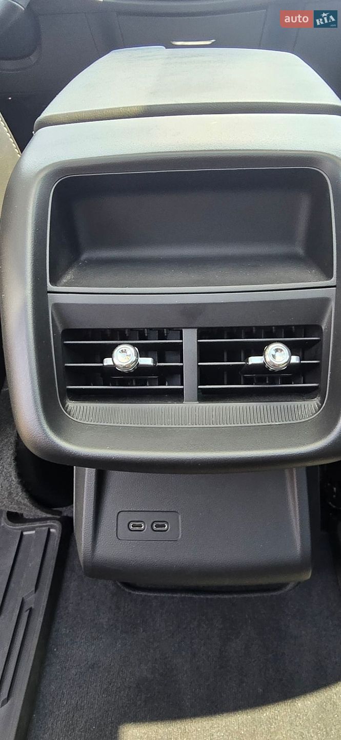 Cadillac Lyriq 2024 VIN 1GYKPPRK1RZ137520 фото оголошення 32 з 56