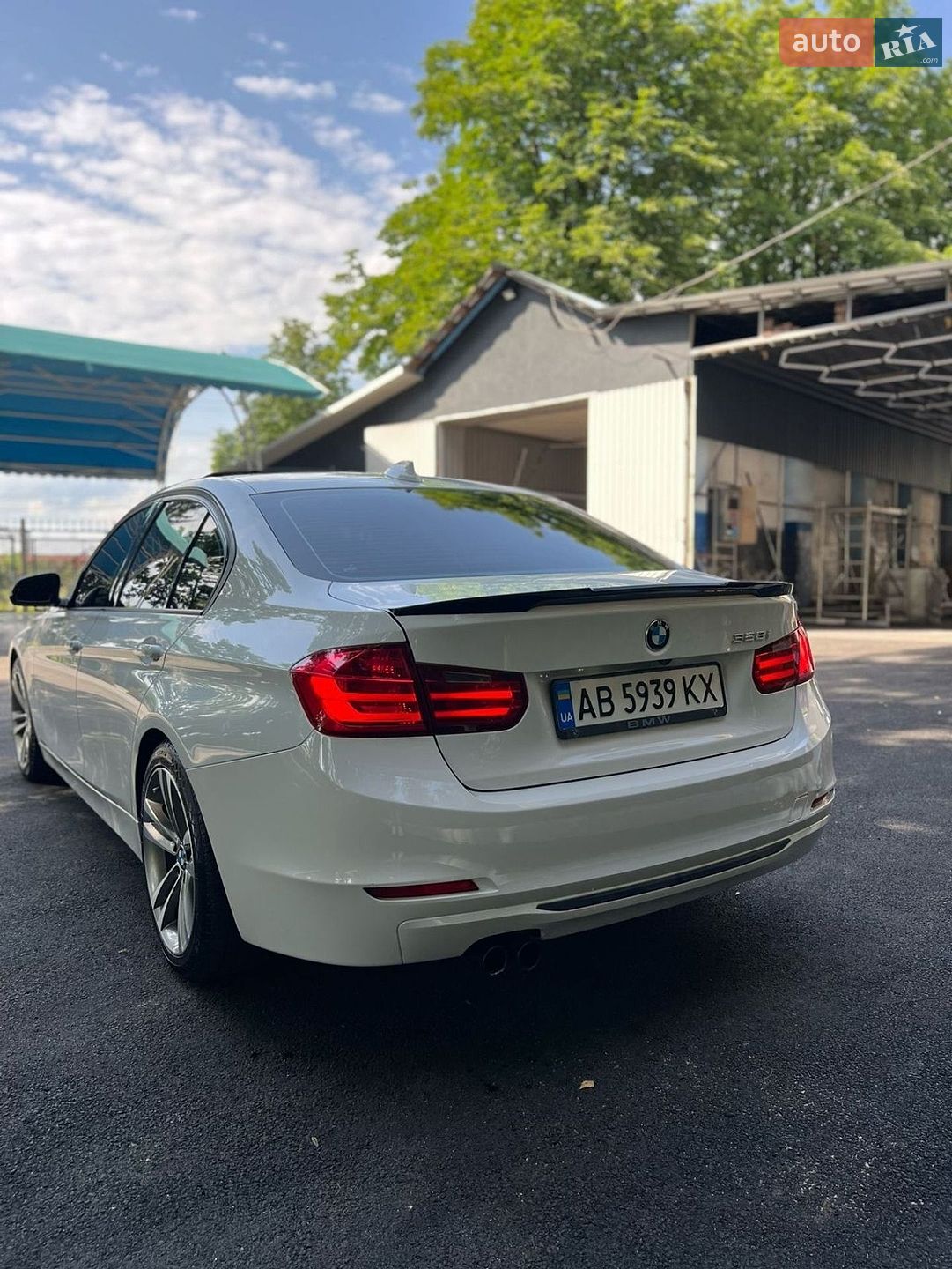 BMW 3 Series 2012 VIN WBA3A5C59CF349042 фото оголошення 37 з 42