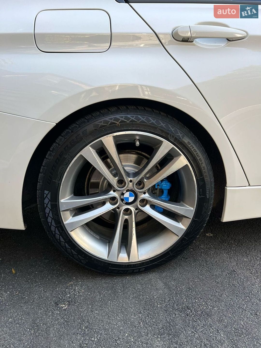 BMW 3 Series 2012 VIN WBA3A5C59CF349042 фото оголошення 38 з 42