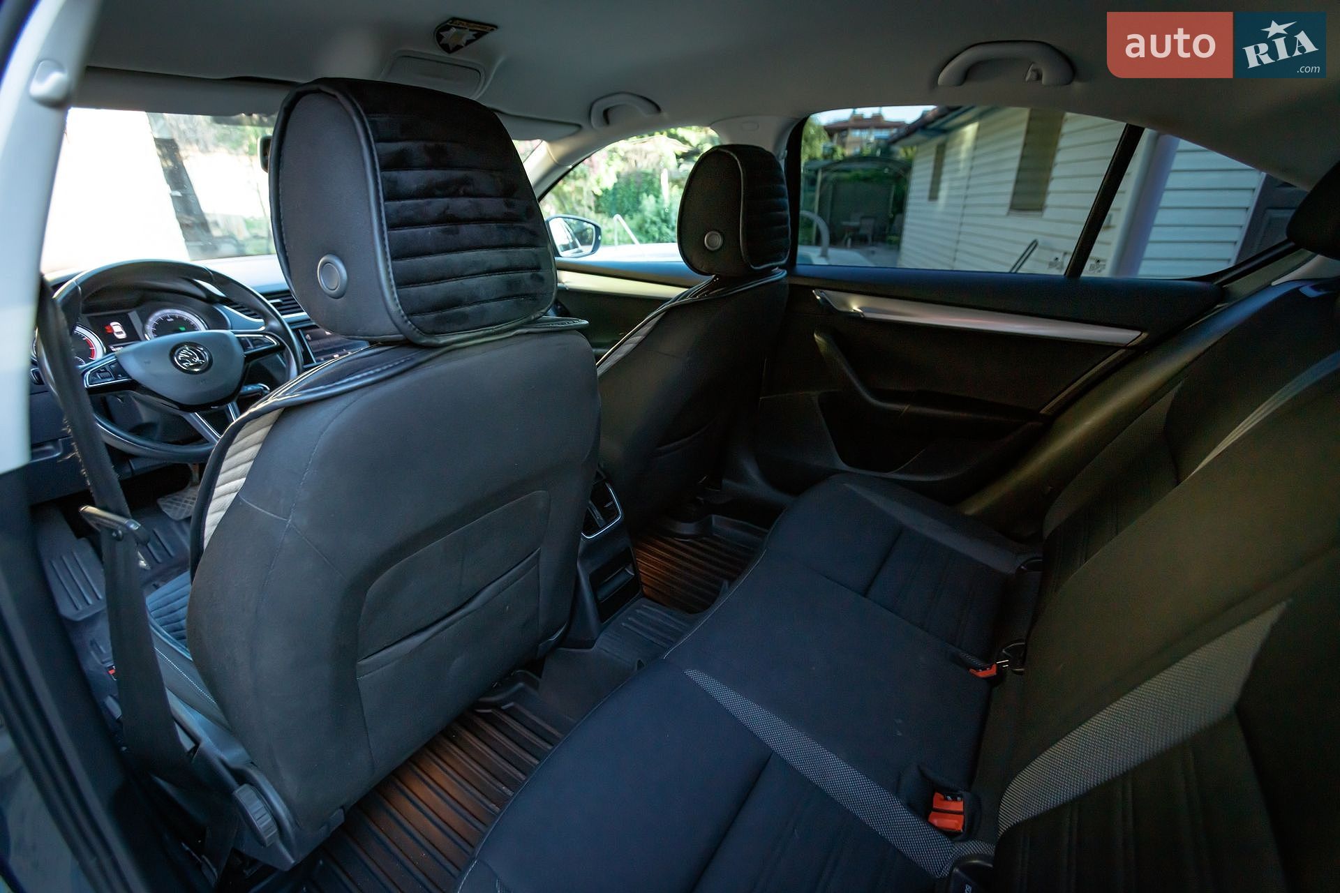 Skoda Octavia 2019 VIN TMBAC2NE3KB007415 фото оголошення 17 з 29