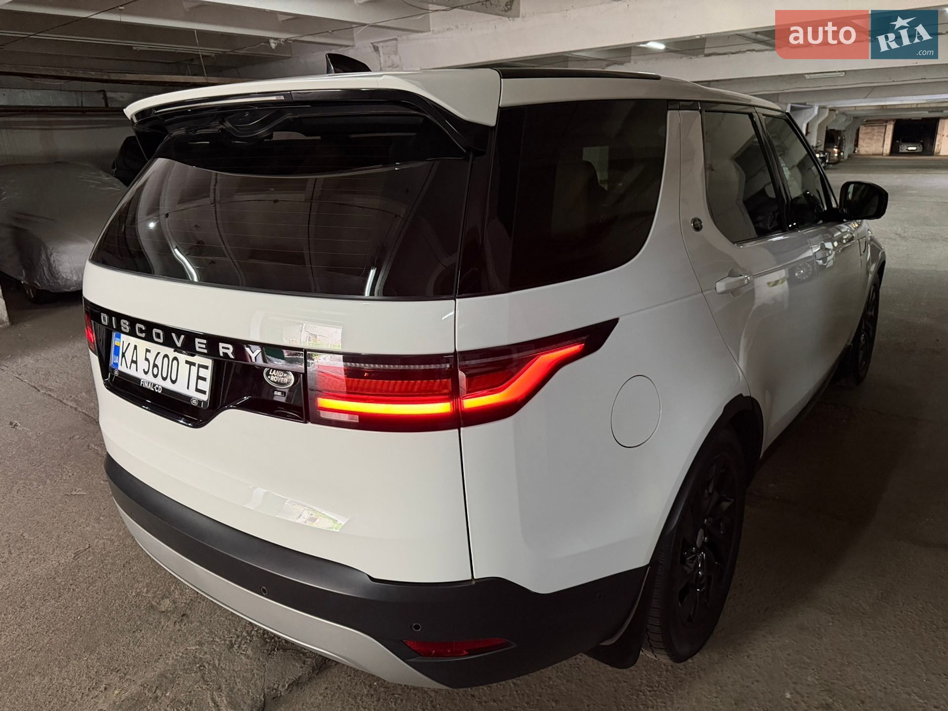 Land Rover Discovery 2021 VIN SALRA2BW9M2453862 фото оголошення 8 з 46
