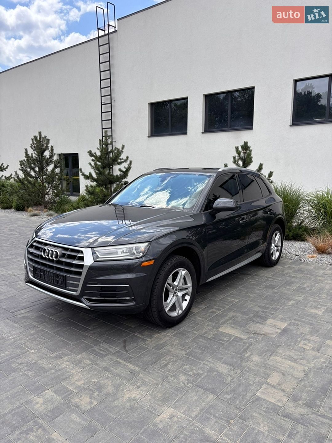 Audi Q5 2016 VIN WA1ANAFY3J2001846 фото оголошення 3 з 22