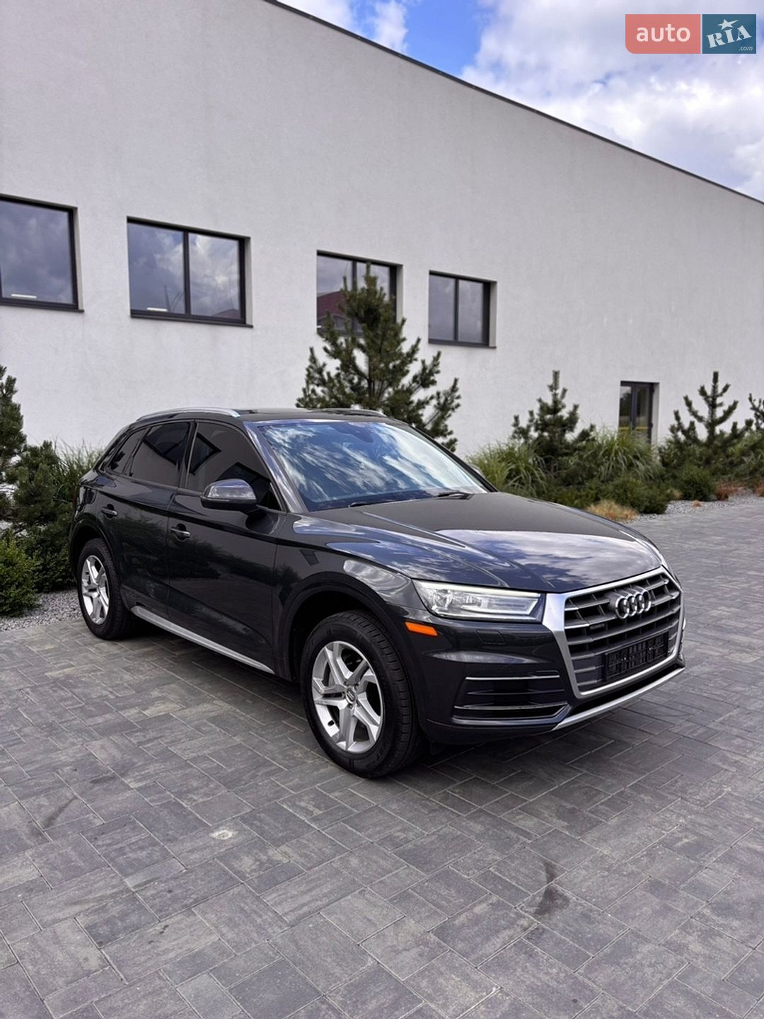Audi Q5 2016 VIN WA1ANAFY3J2001846 фото оголошення 4 з 22