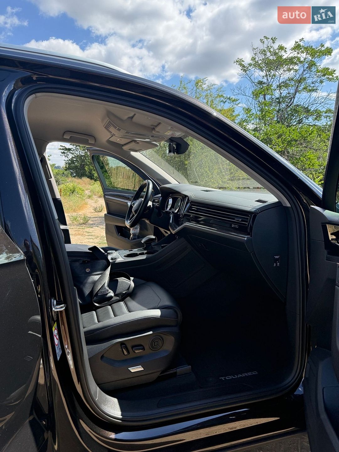 Volkswagen Touareg 2020 VIN WVGZZZCRZMD005579 фото оголошення 13 з 23