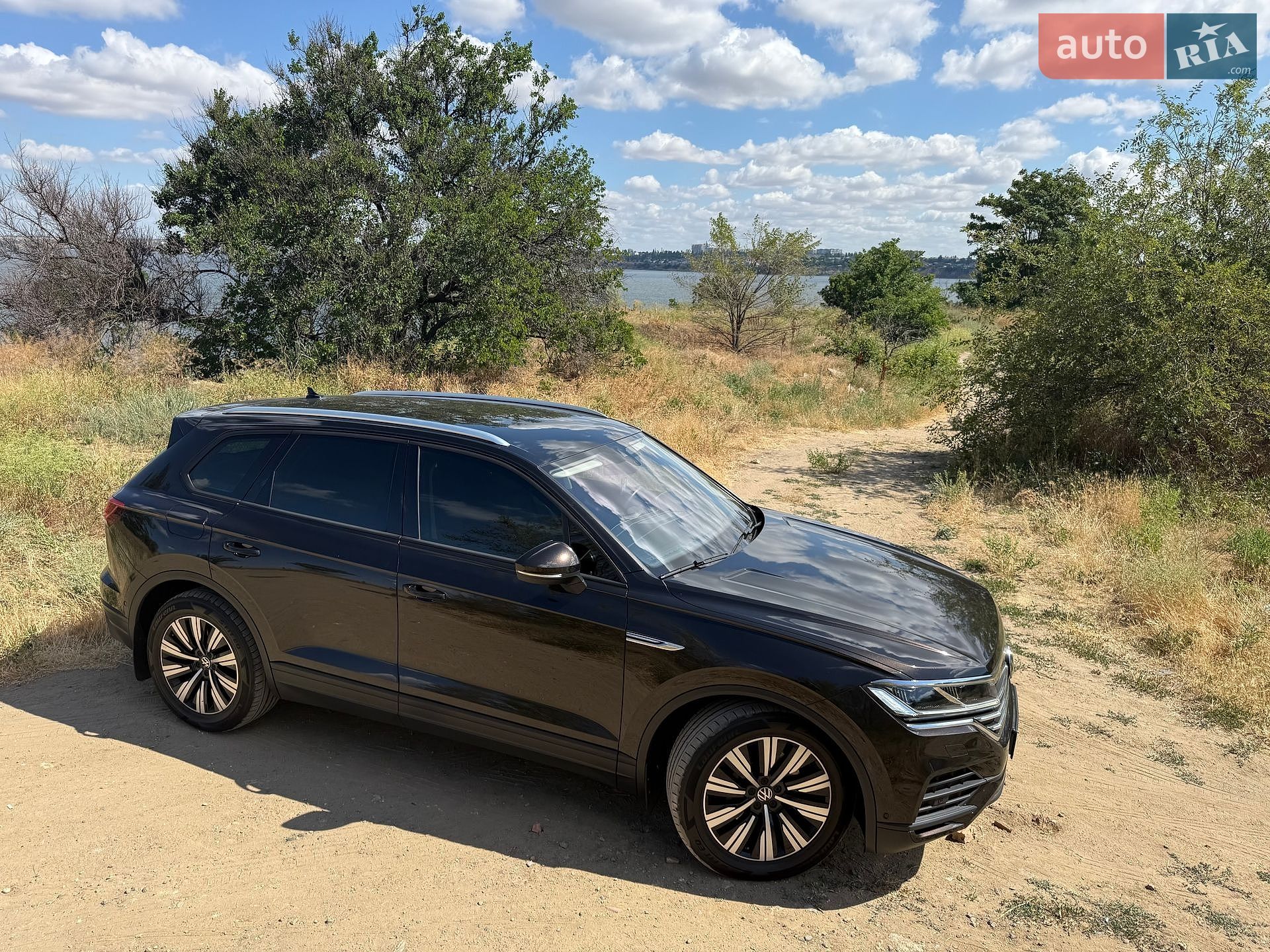 Volkswagen Touareg 2020 VIN WVGZZZCRZMD005579 фото оголошення 18 з 23