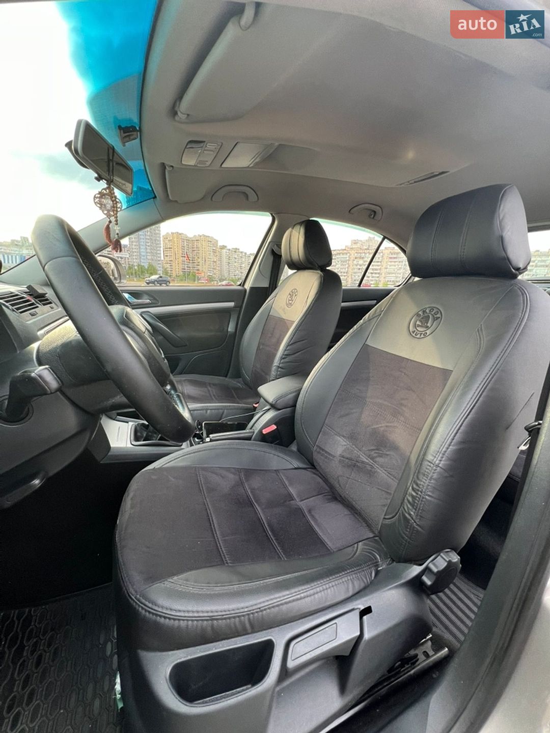 Skoda Octavia 2011 VIN TMBBA41Z6CB151587 фото оголошення 5 з 26