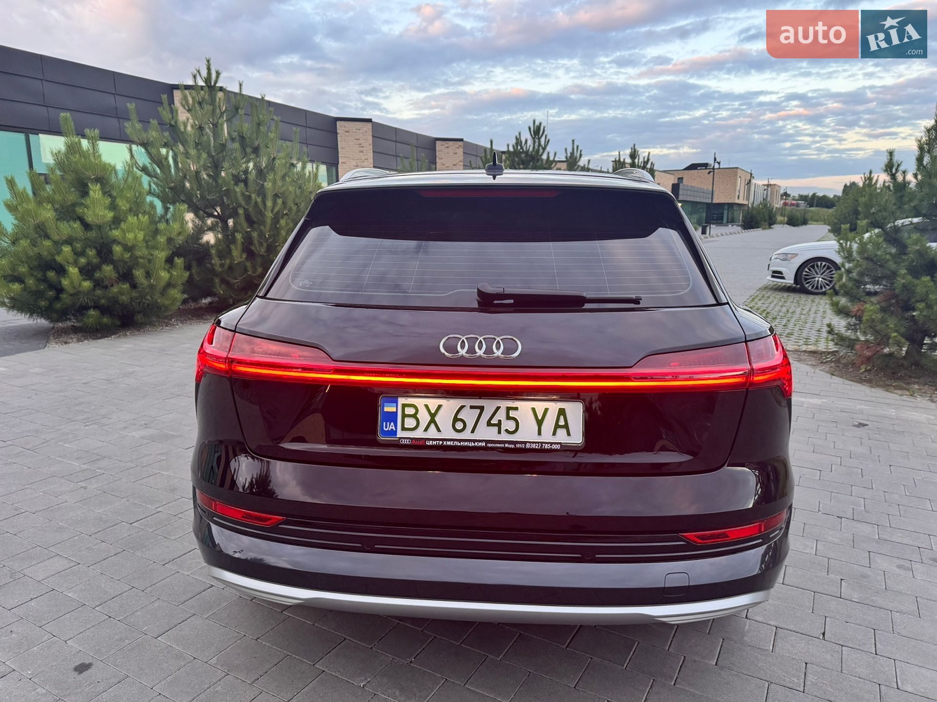 Audi e-tron 2022 VIN WAUZZZGE6NB036786 фото оголошення 15 з 53