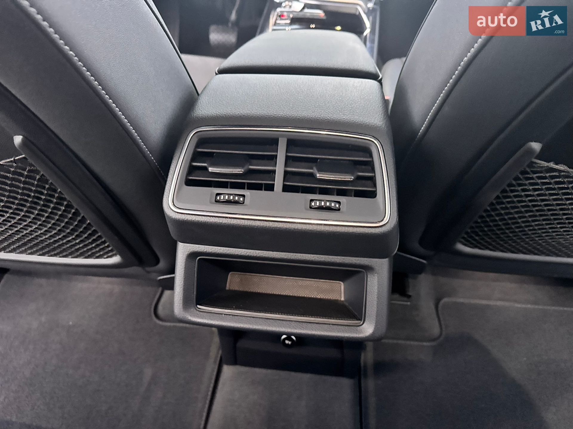 Audi e-tron 2022 VIN WAUZZZGE6NB036786 фото оголошення 43 з 53