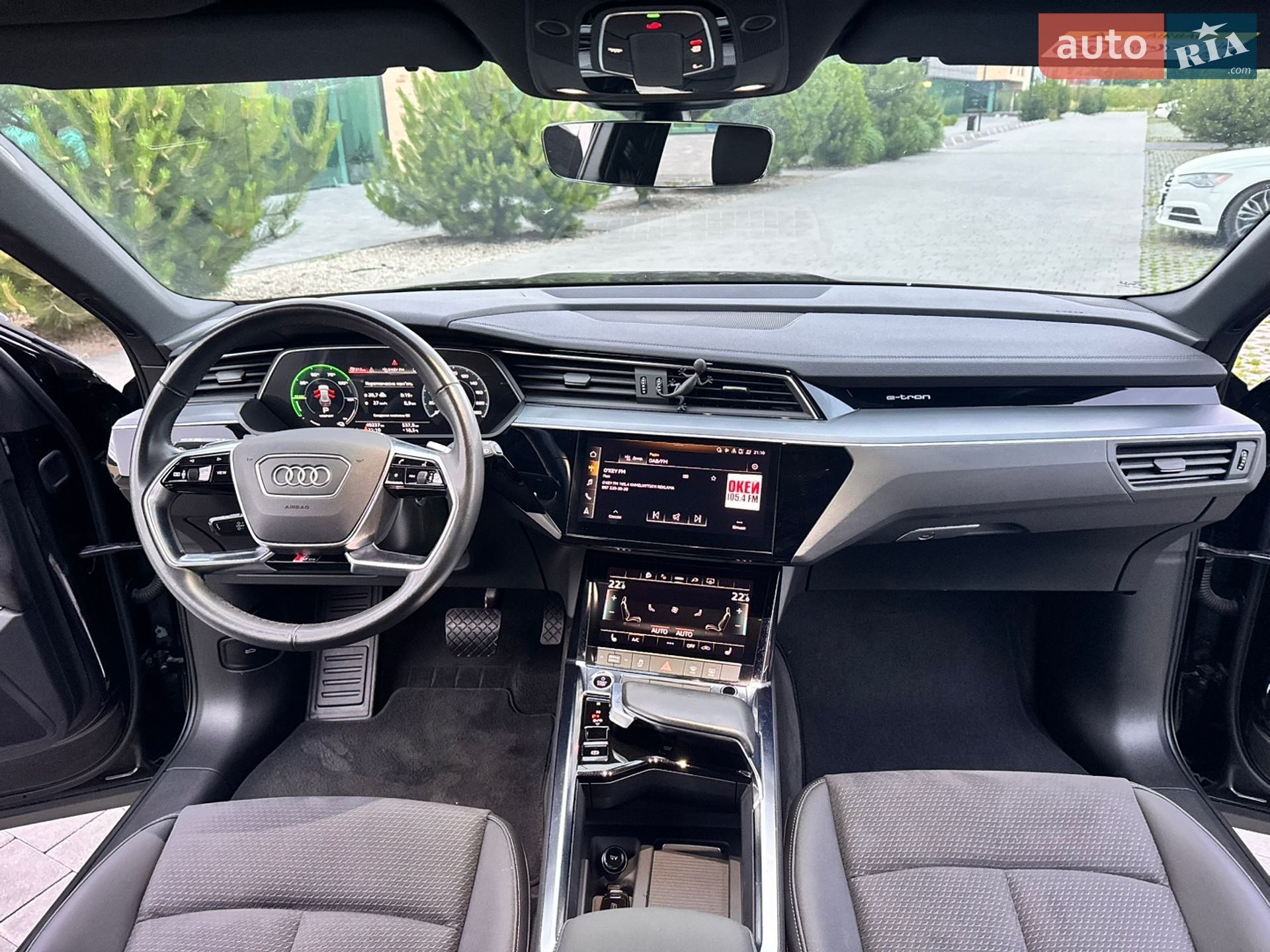 Audi e-tron 2022 VIN WAUZZZGE6NB036786 фото оголошення 44 з 53