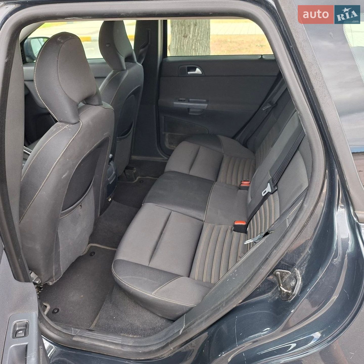 Volvo V50 2010 VIN YV1MW76F2A2556162 фото оголошення 5 з 7