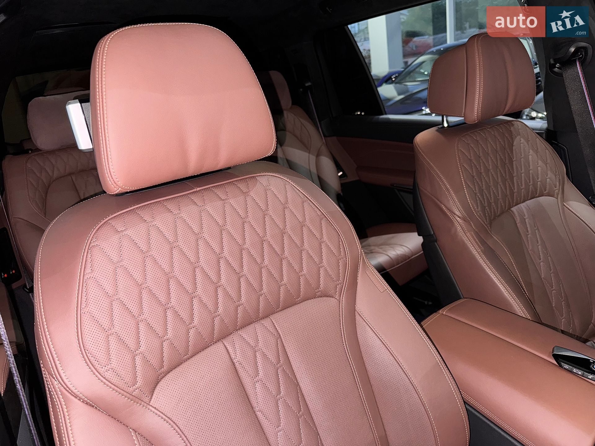 BMW X7 2023 VIN WBA21EN0009V04648 фото оголошення 112 з 131