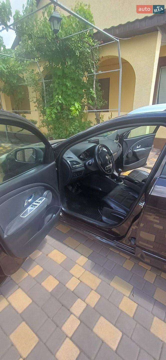 Renault Megane 2014 VIN VF1KZX40650979363 фото оголошення 6 з 16