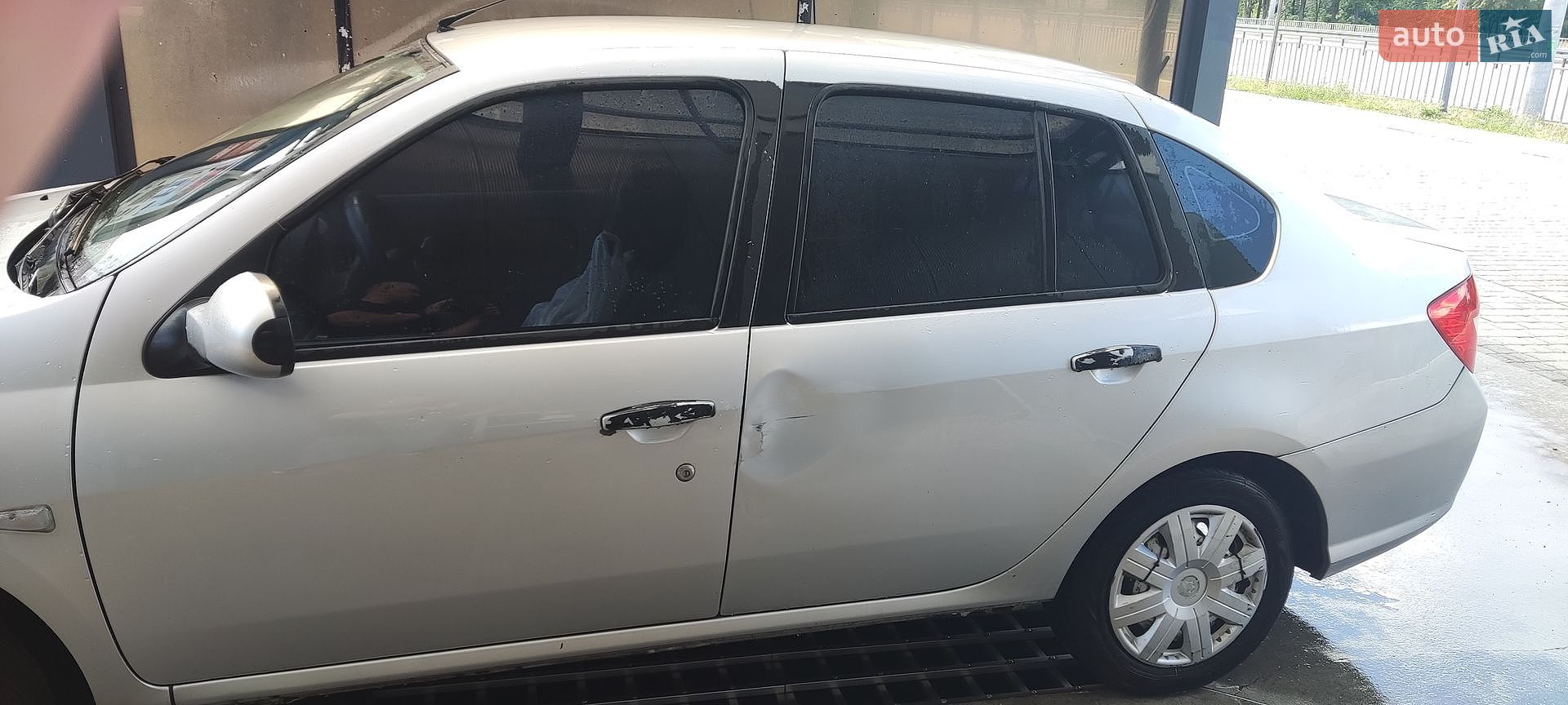 Renault Symbol 2008 VIN VF1LBVA0540506811 фото оголошення 8 з 11
