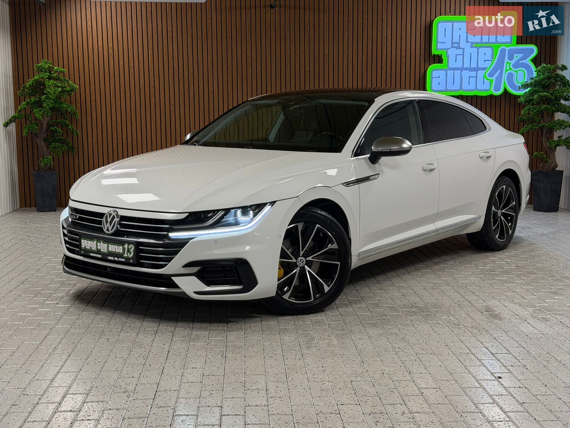 Volkswagen Arteon 2019 VIN WVWZZZ3HZKE016163 фото оголошення 4 з 57