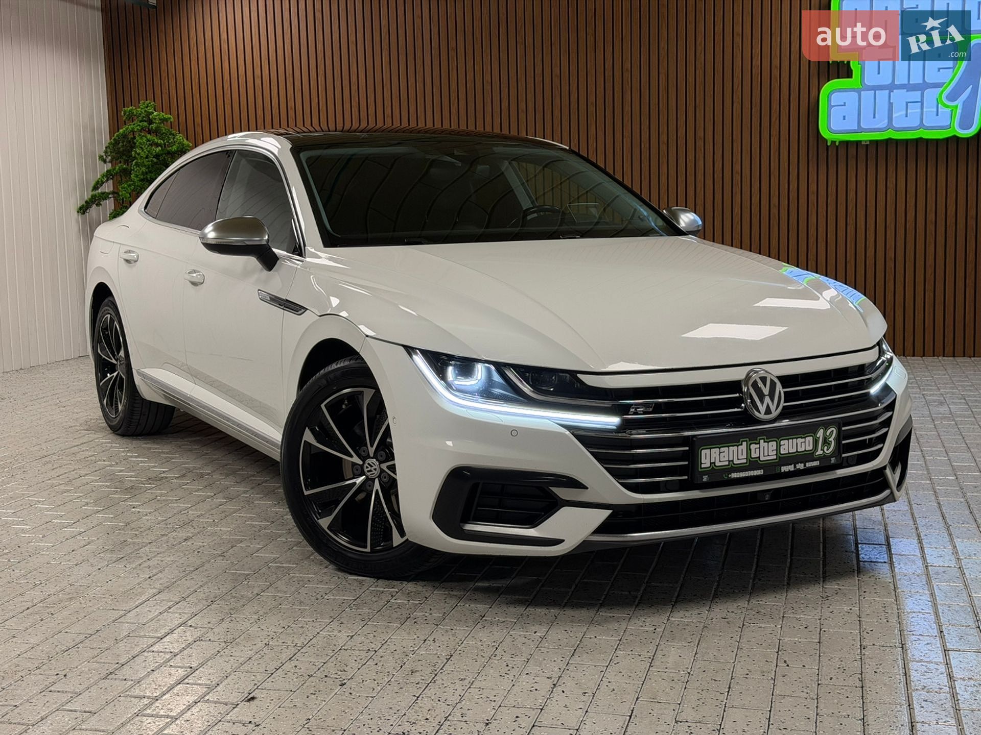 Volkswagen Arteon 2019 VIN WVWZZZ3HZKE016163 фото оголошення 3 з 57