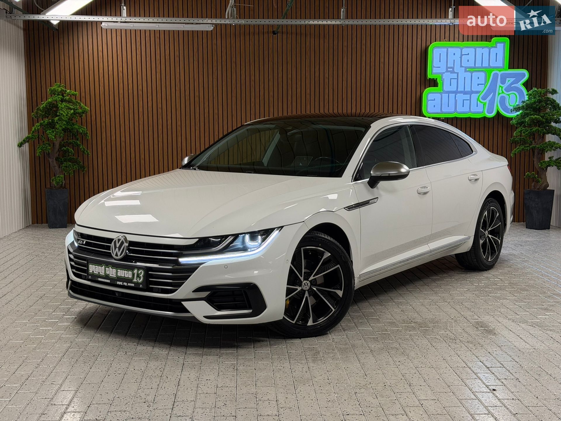 Volkswagen Arteon 2019 VIN WVWZZZ3HZKE016163 фото оголошення 2 з 57