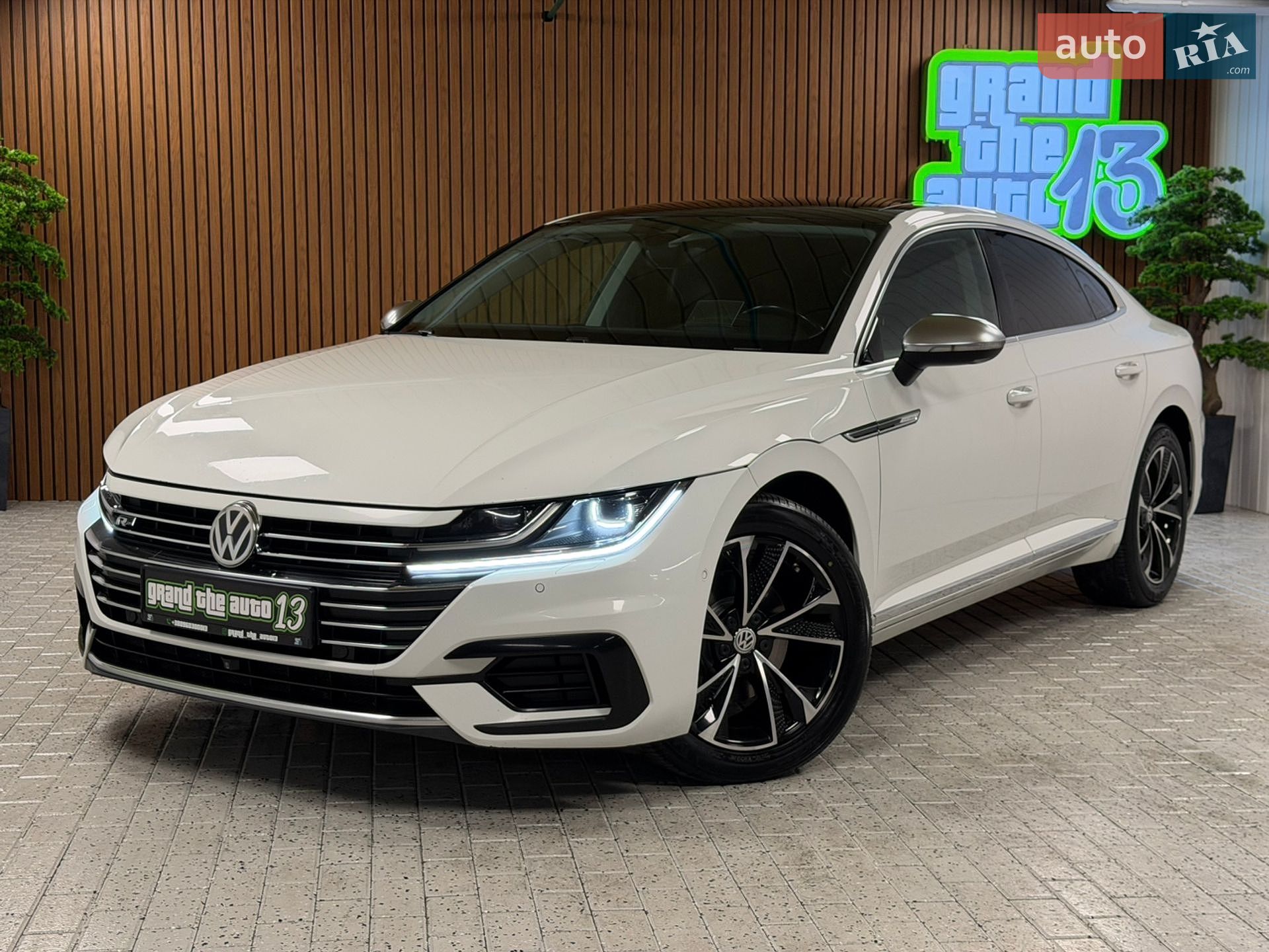 Volkswagen Arteon 2019 VIN WVWZZZ3HZKE016163 фото оголошення 10 з 57