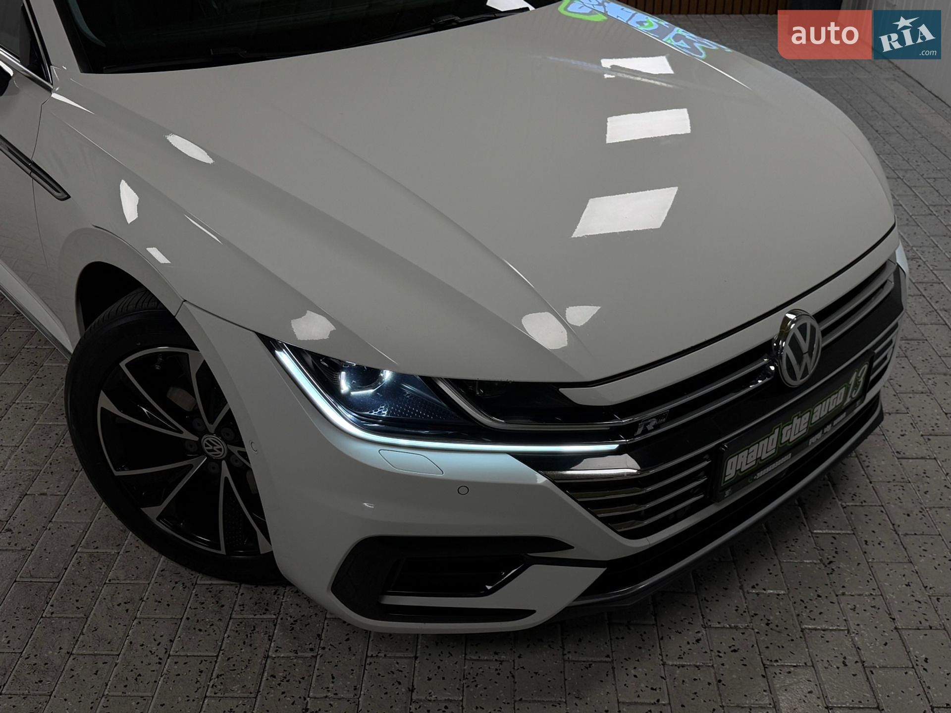 Volkswagen Arteon 2019 VIN WVWZZZ3HZKE016163 фото оголошення 11 з 57