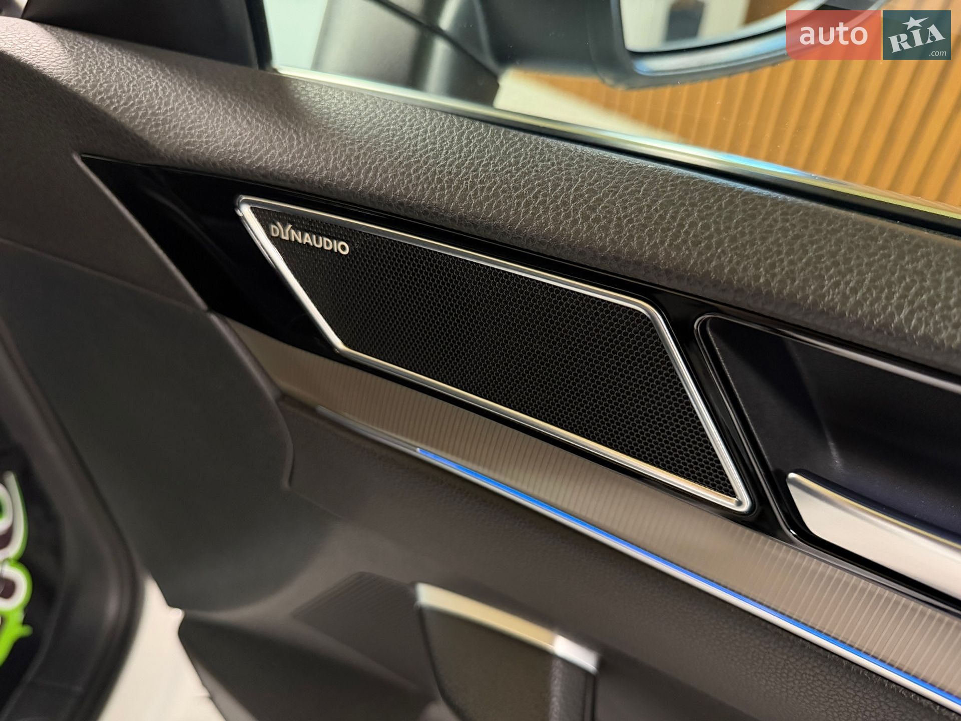Volkswagen Arteon 2019 VIN WVWZZZ3HZKE016163 фото оголошення 37 з 57