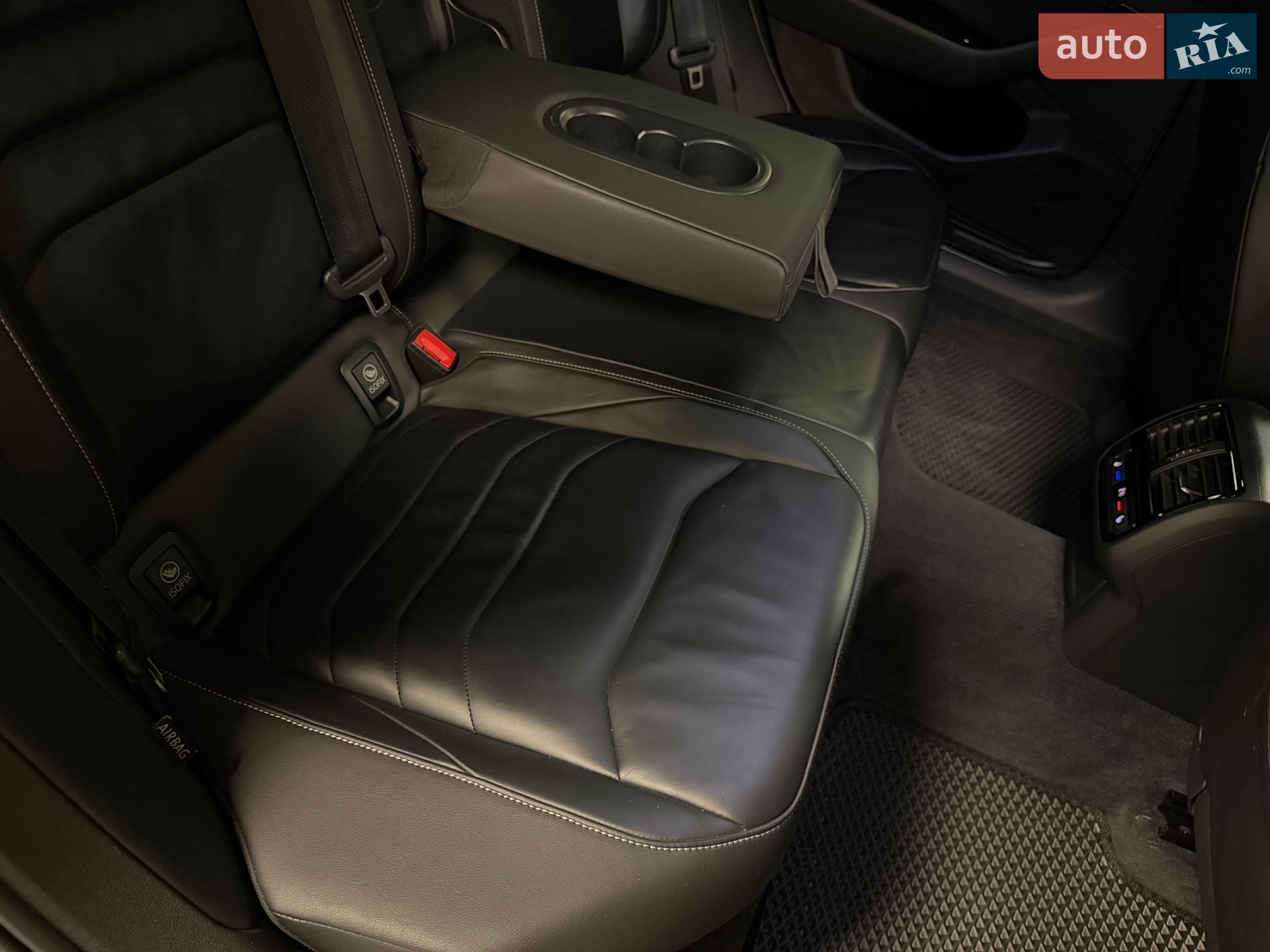Volkswagen Arteon 2019 VIN WVWZZZ3HZKE016163 фото оголошення 43 з 57