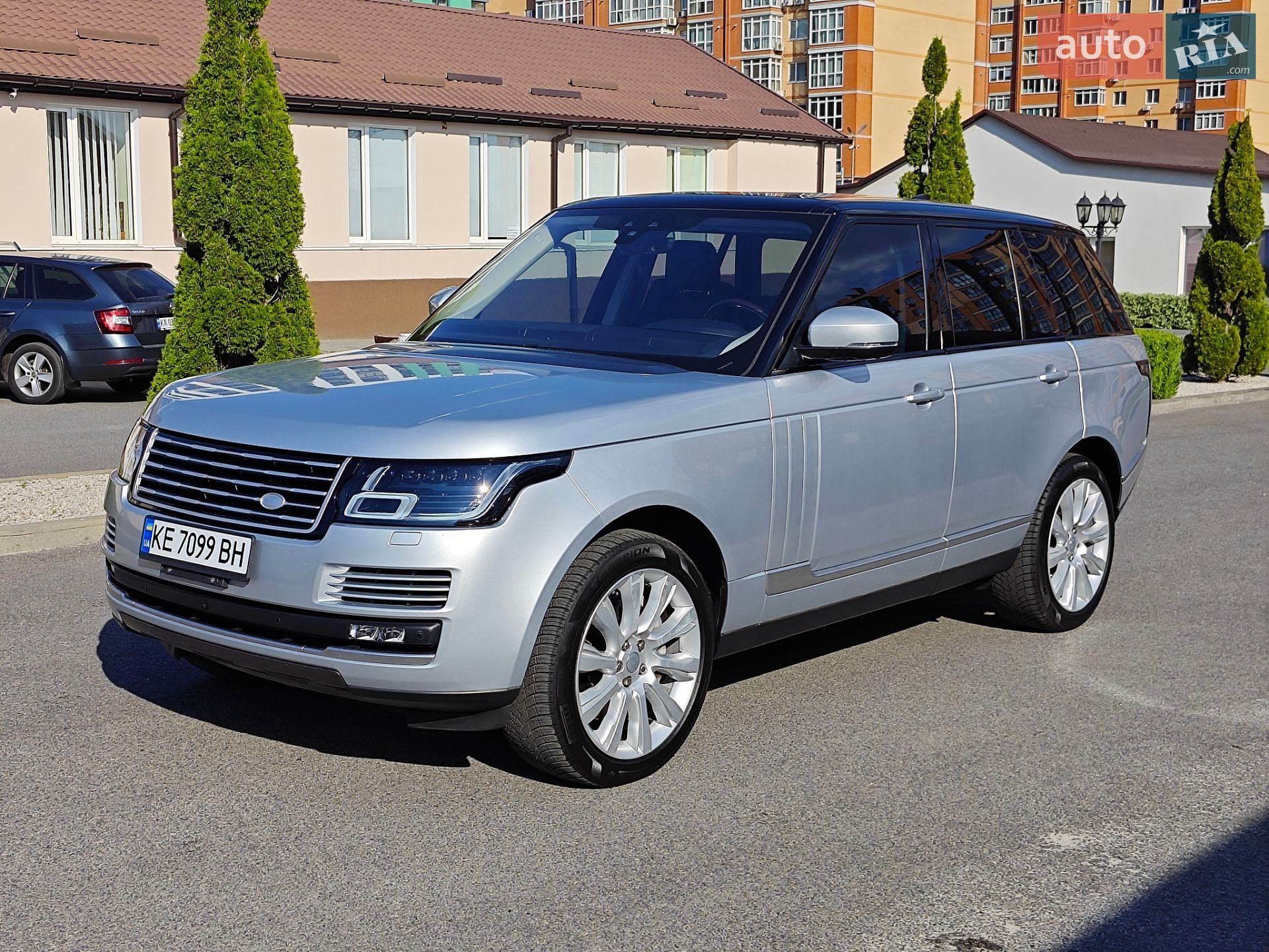 Land Rover Range Rover 2017 VIN SALGS2FEXHA348622 фото оголошення 5 з 29