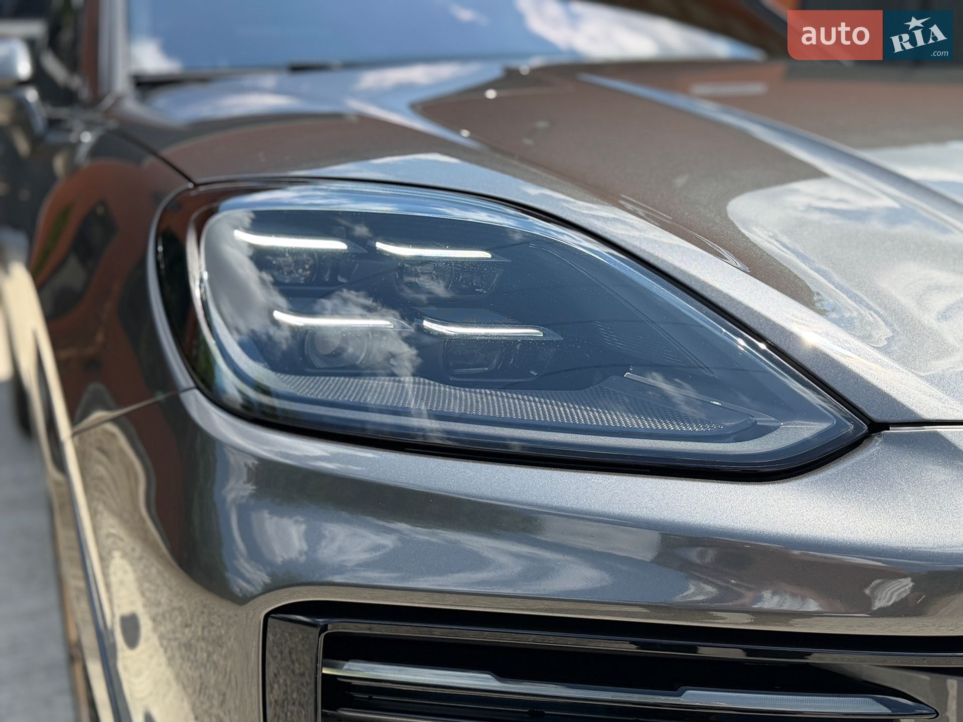 Porsche Cayenne 2023 VIN WP1AA2AY5RDA04955 фото оголошення 14 з 32