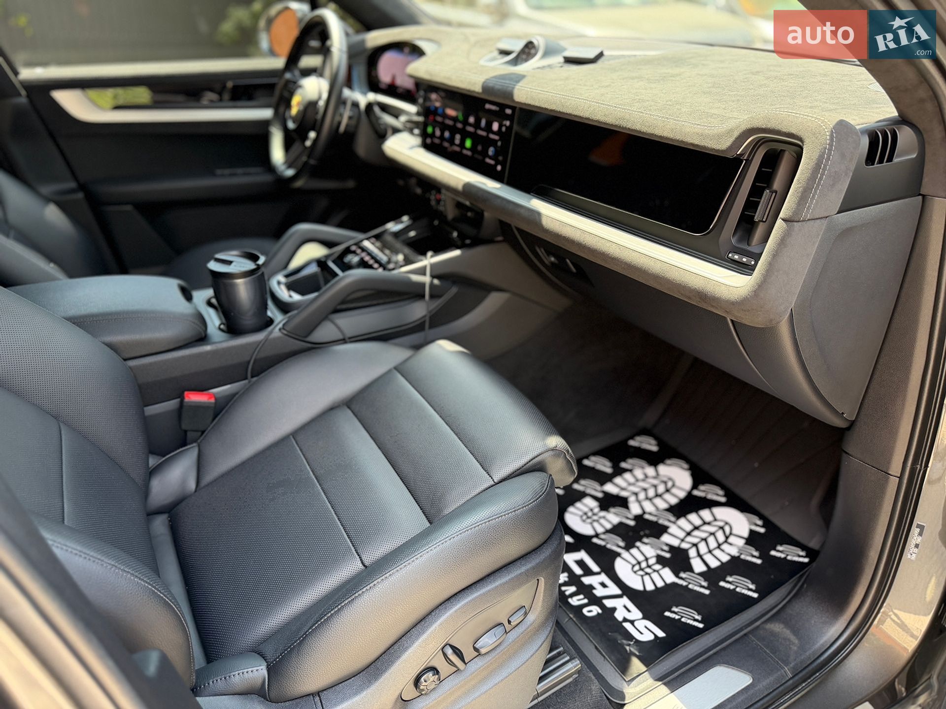 Porsche Cayenne 2023 VIN WP1AA2AY5RDA04955 фото оголошення 29 з 32