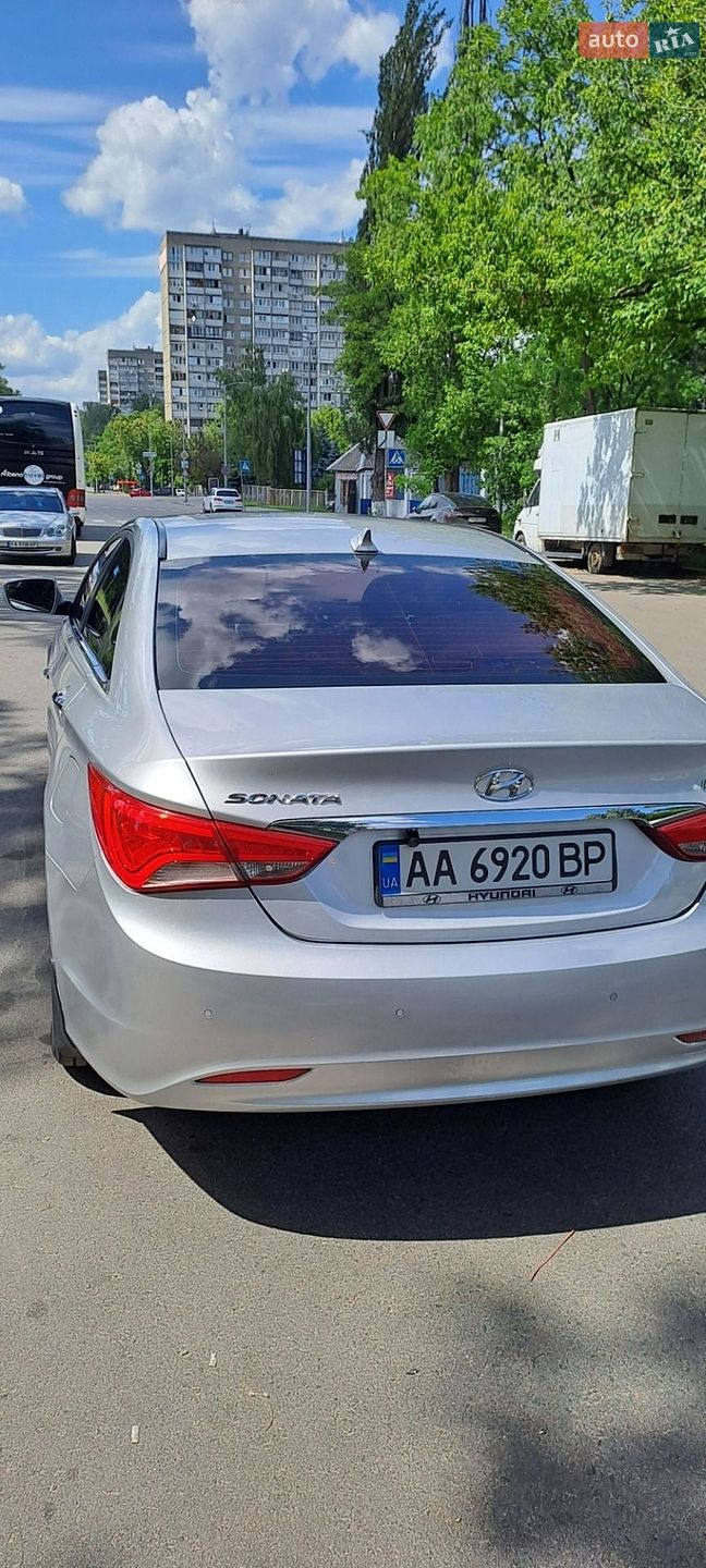 Hyundai Sonata 2012 VIN KMHEC41LBDA508764 фото оголошення 9 з 61