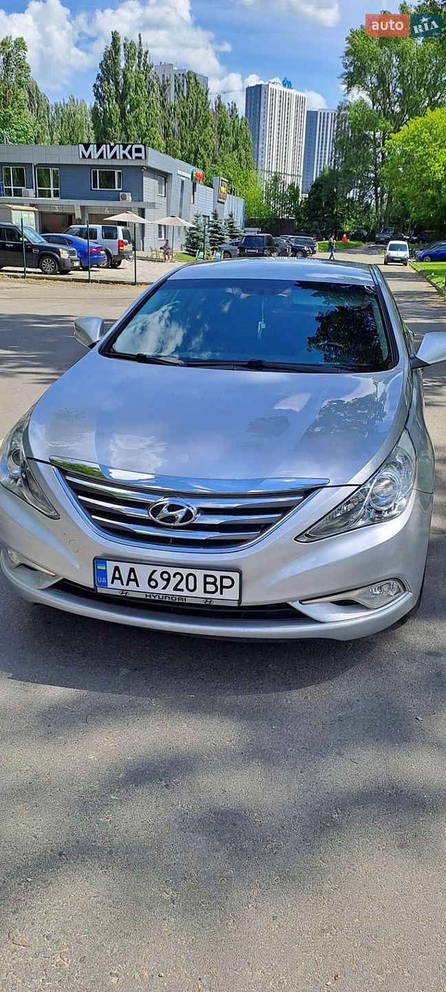 Hyundai Sonata 2012 VIN KMHEC41LBDA508764 фото оголошення 11 з 61