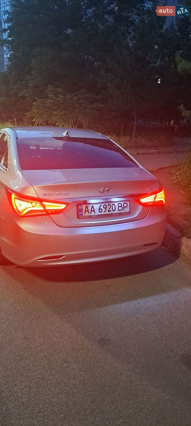 Hyundai Sonata 2012 VIN KMHEC41LBDA508764 фото оголошення 21 з 61