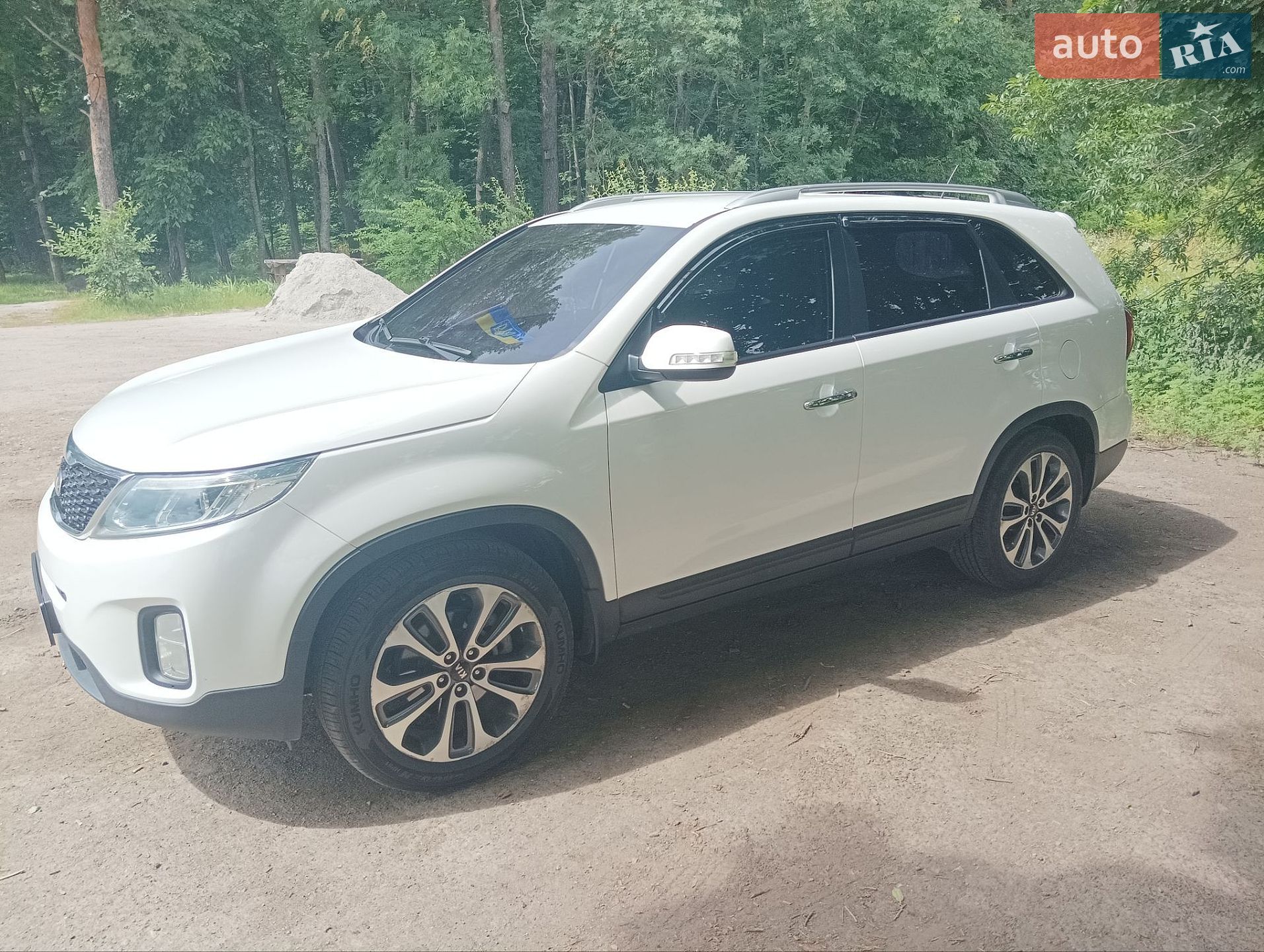 Kia Sorento 2013 VIN KNAKU815BDA404379 фото оголошення 9 з 21