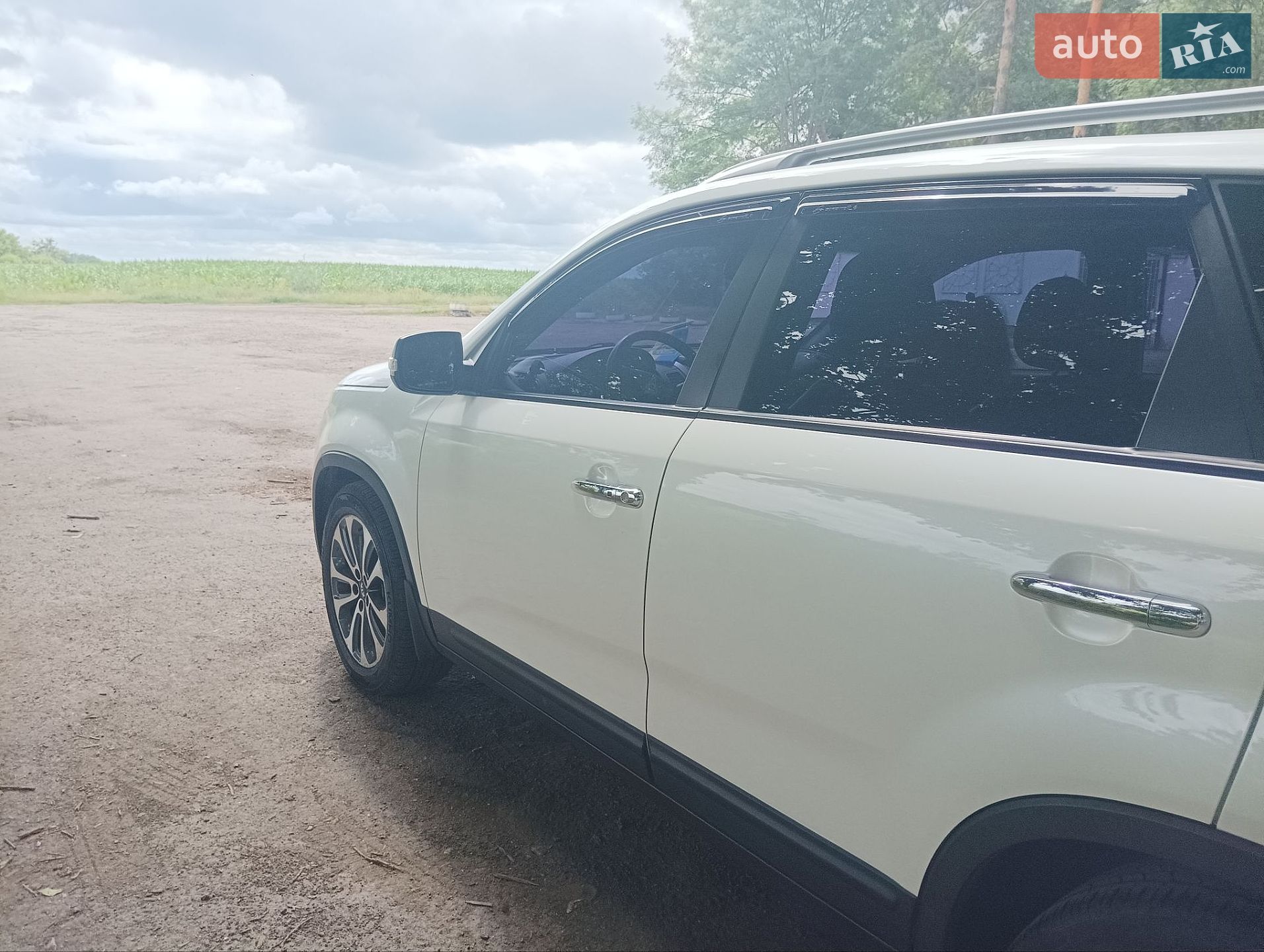 Kia Sorento 2013 VIN KNAKU815BDA404379 фото оголошення 15 з 21