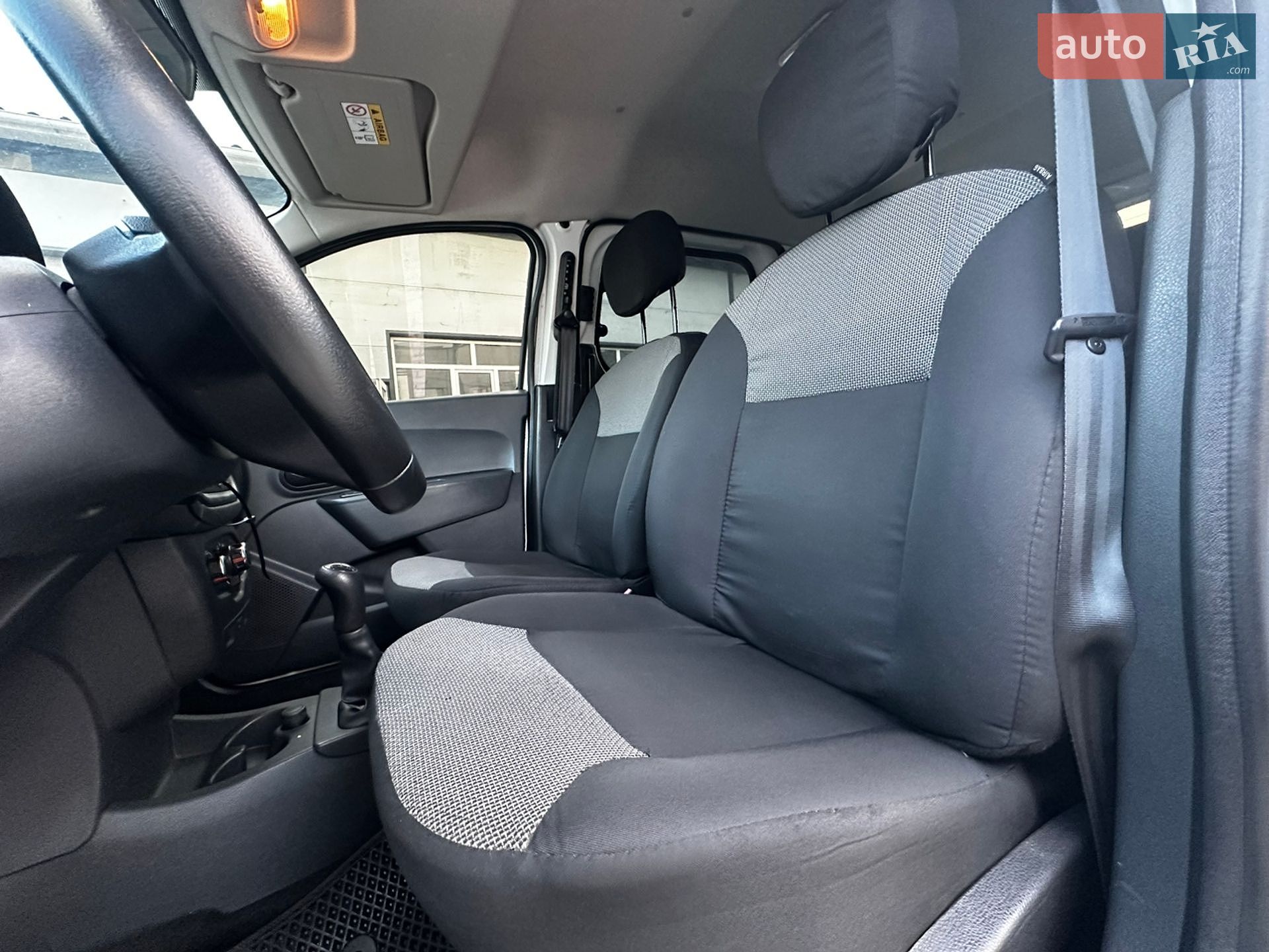 Renault Dokker 2017 VIN VF10SRCL457626646 фото оголошення 19 з 31