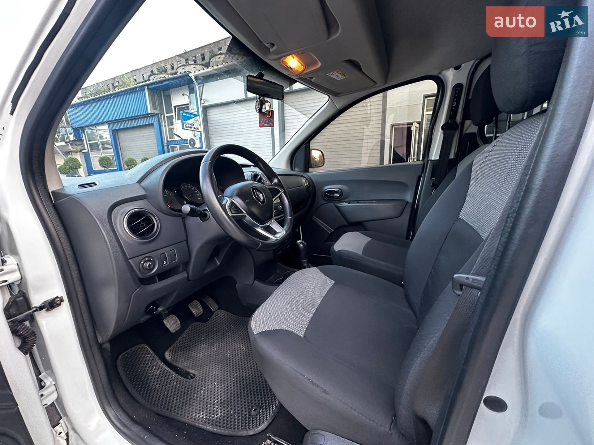 Renault Dokker 2017 VIN VF10SRCL457626646 фото оголошення 20 з 31