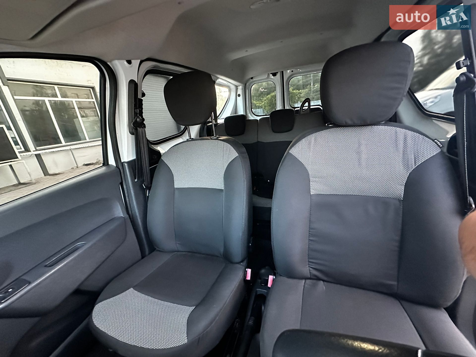 Renault Dokker 2017 VIN VF10SRCL457626646 фото оголошення 23 з 31