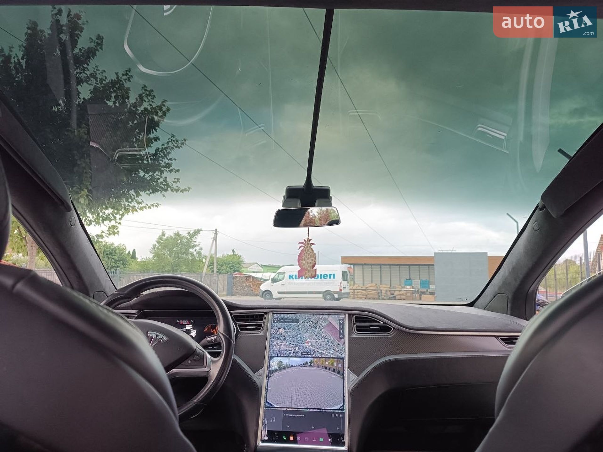 Tesla Model X 2016 VIN 5YJXCAE47GF003075 фото оголошення 11 з 27