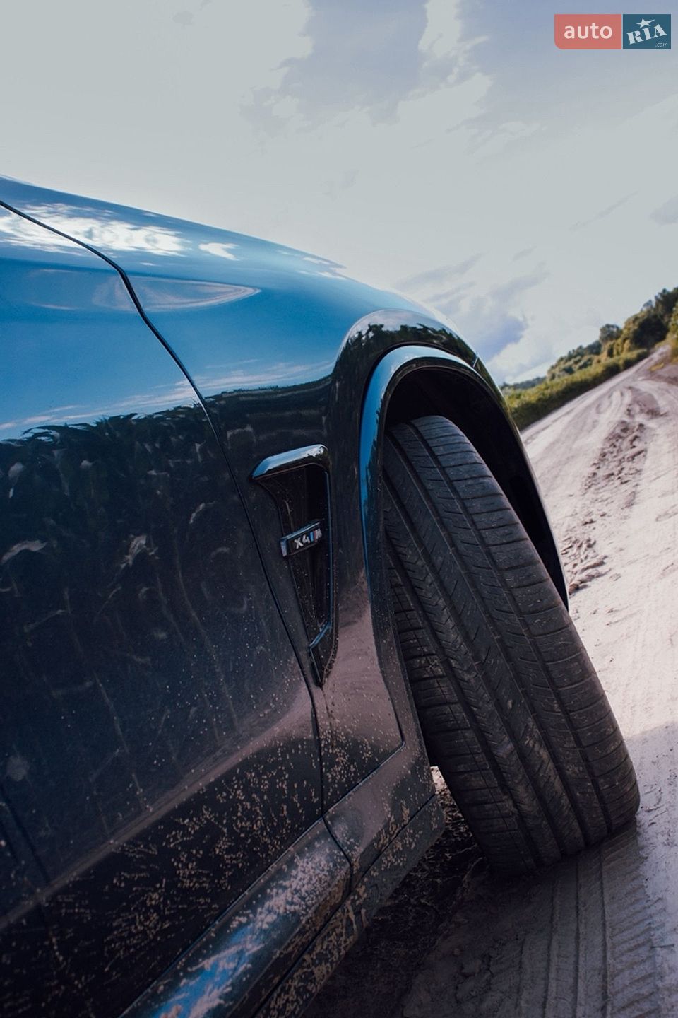 BMW X4 2019 VIN 5UXUJ3C51KLG56976 фото оголошення 12 з 23