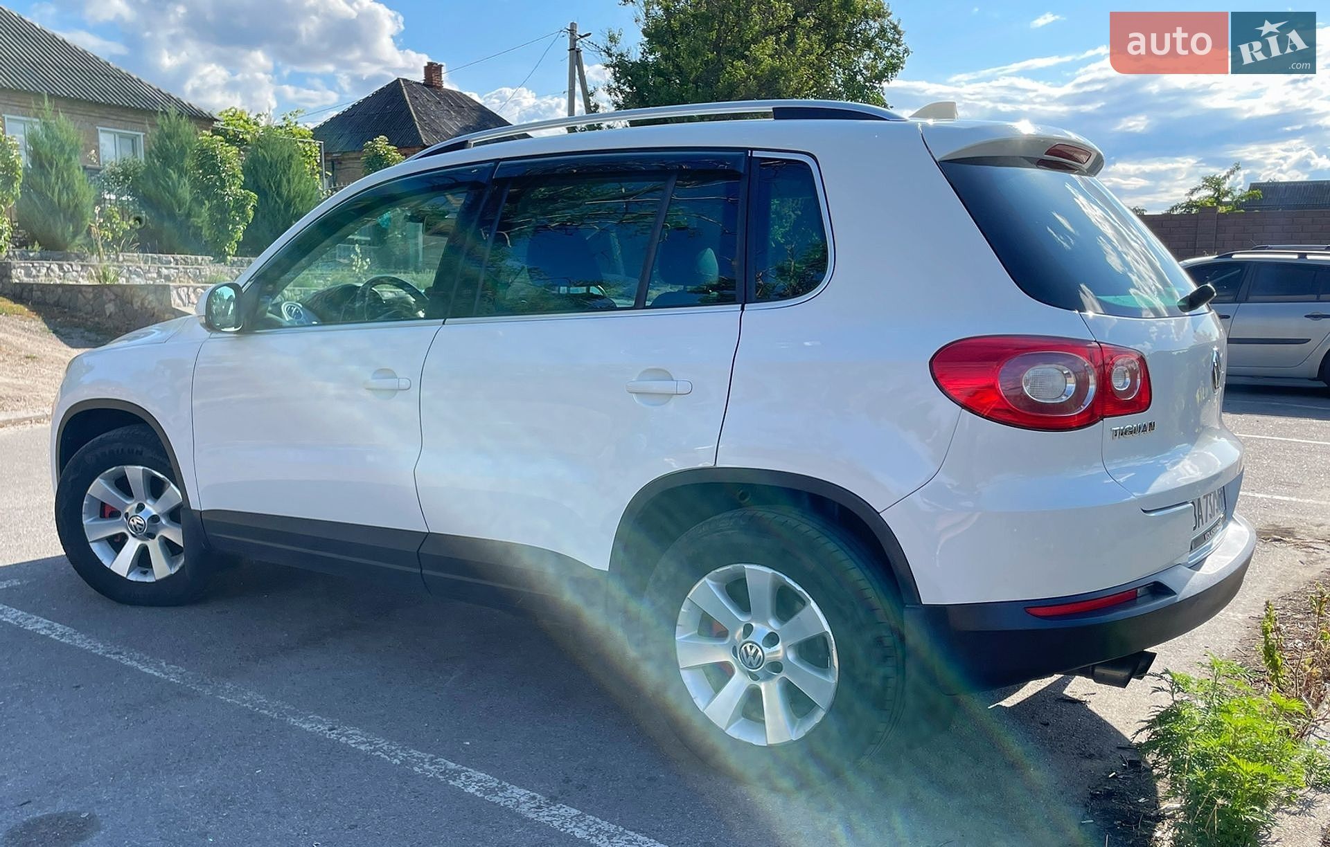Volkswagen Tiguan 2011 VIN WVGZZZ5NZBW544341 фото оголошення 4 з 20