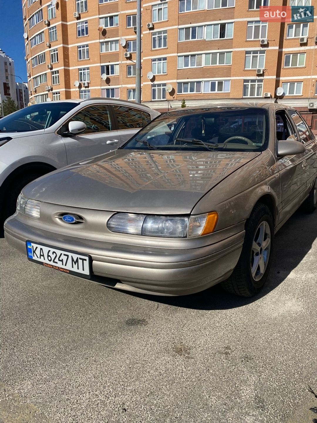 Ford Taurus 1995 VIN 1FALP52U7SG272616 фото оголошення 3 з 10