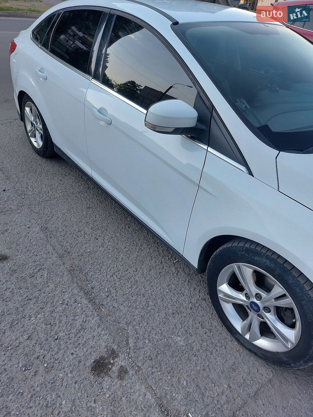 Ford Focus 2012 VIN WF0MXXGCBMCL44214 фото оголошення 8 з 15