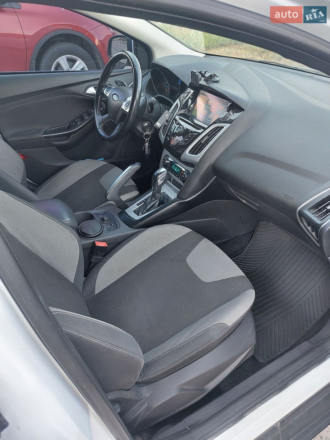 Ford Focus 2012 VIN WF0MXXGCBMCL44214 фото оголошення 10 з 15