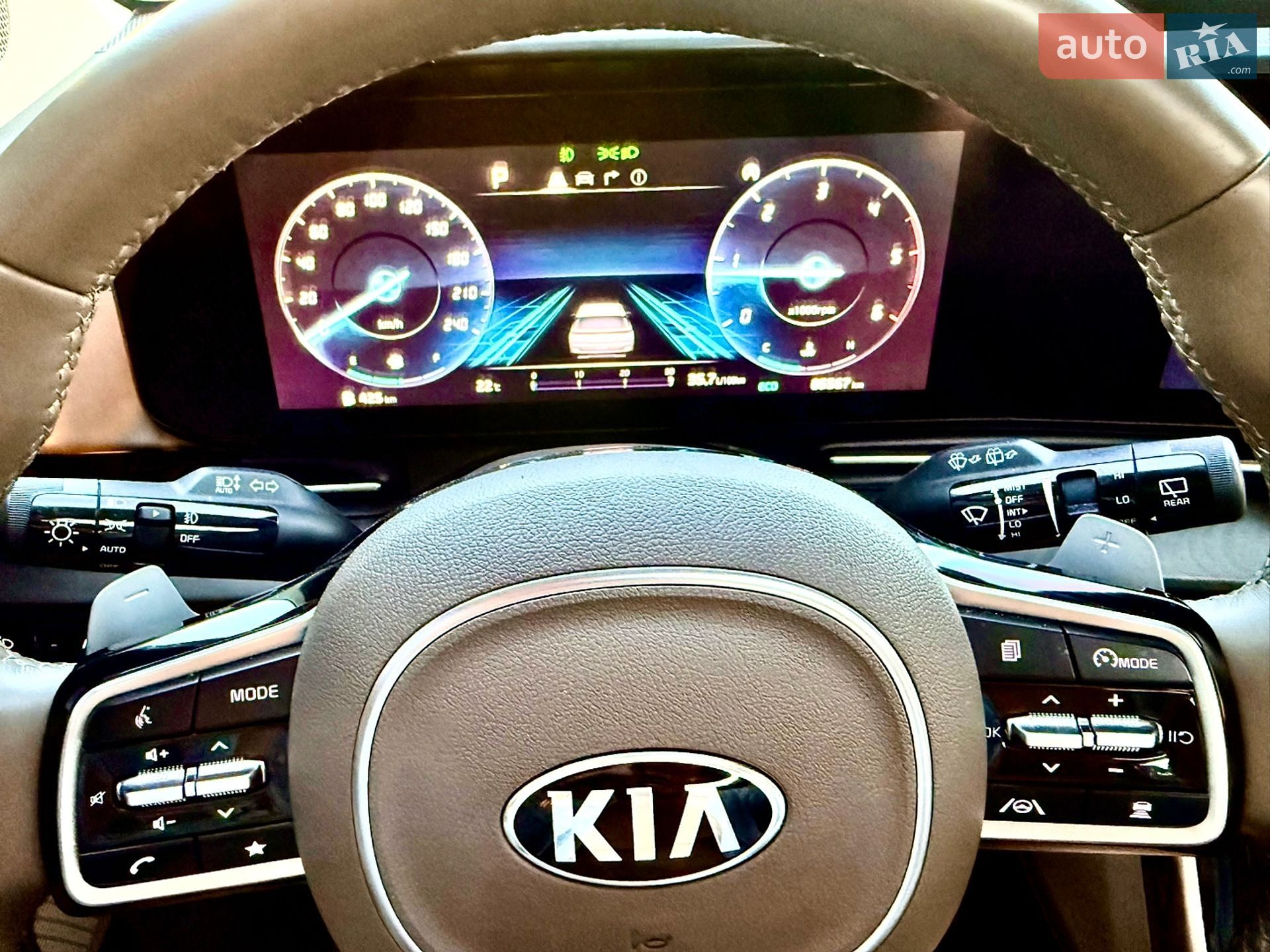 Kia Carnival 2021 VIN KNANE81BBMS012631 фото оголошення 30 з 48