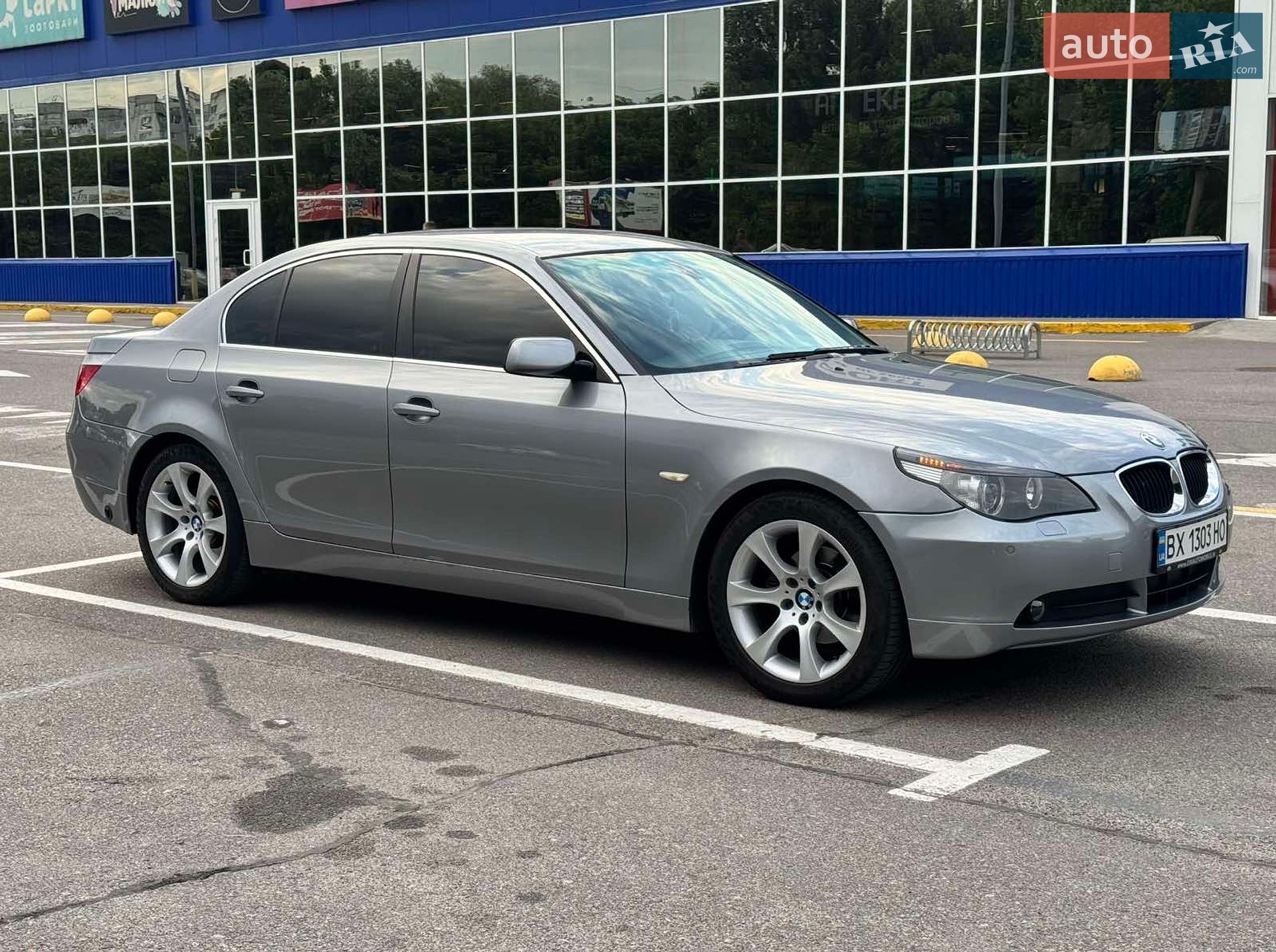 BMW 5 Series 2004 VIN WBANA31050B020376 фото оголошення 2 з 17