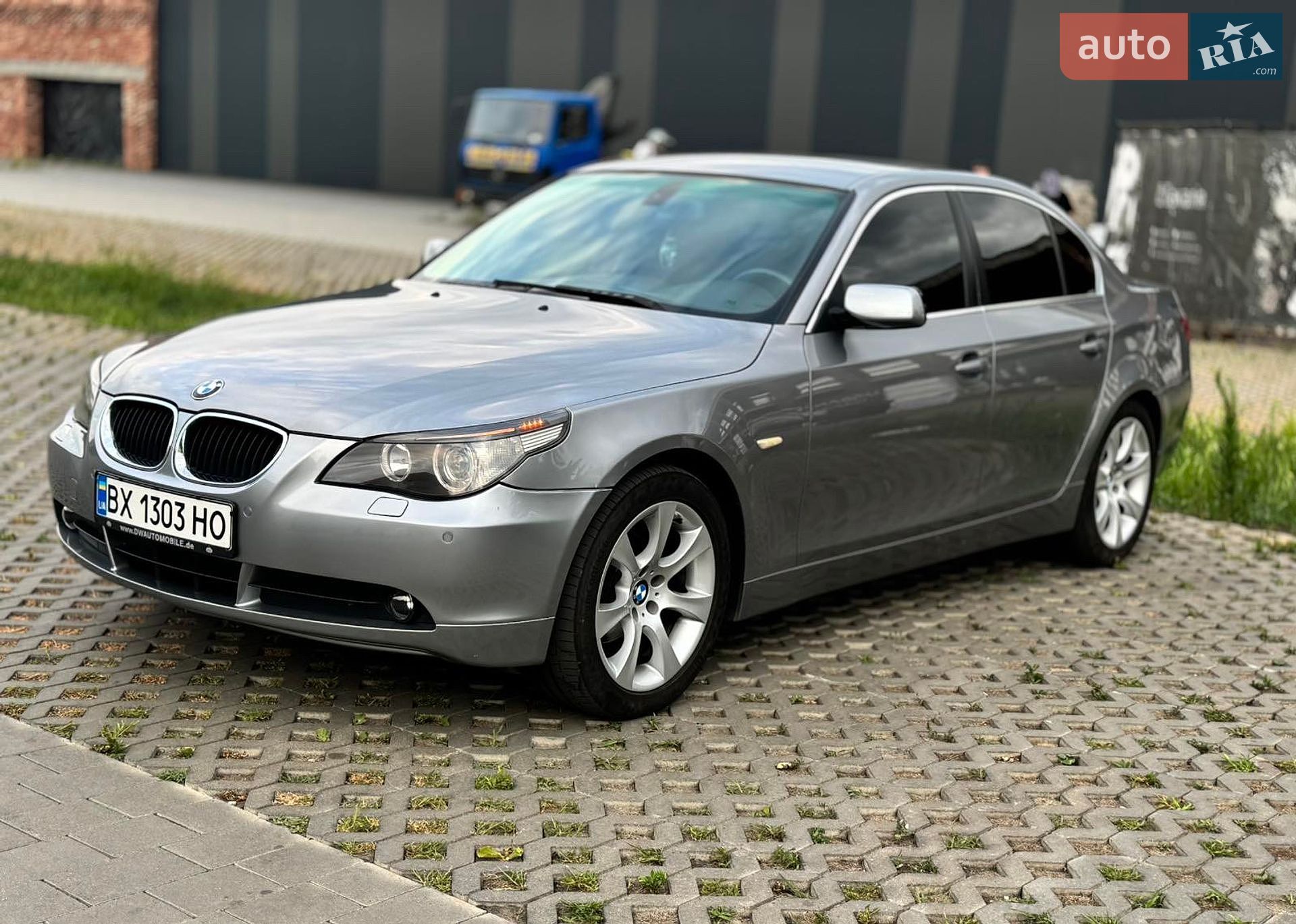 BMW 5 Series 2004 VIN WBANA31050B020376 фото оголошення 10 з 17