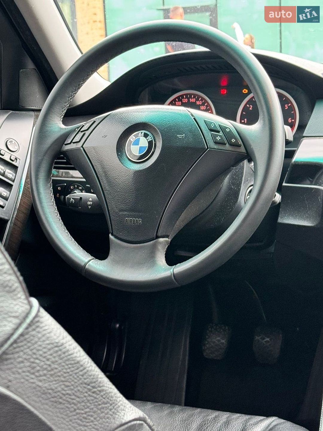 BMW 5 Series 2004 VIN WBANA31050B020376 фото оголошення 15 з 17