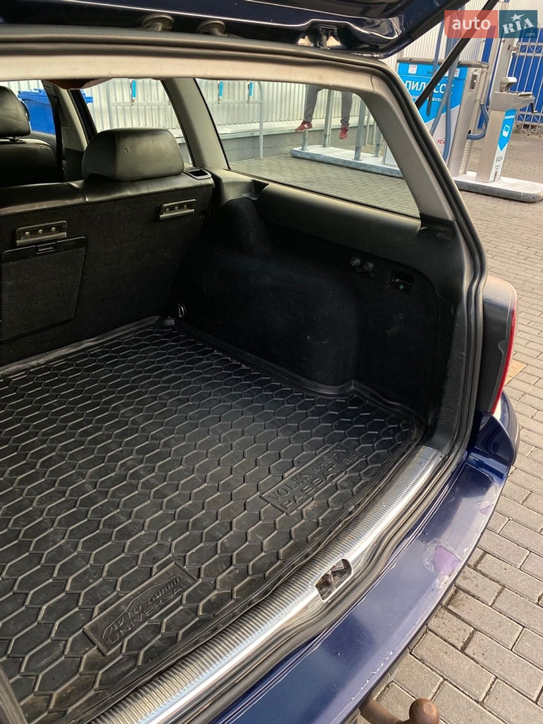 Volkswagen Passat 2001 VIN WVWZZZ3BZ1E165818 фото оголошення 9 з 11