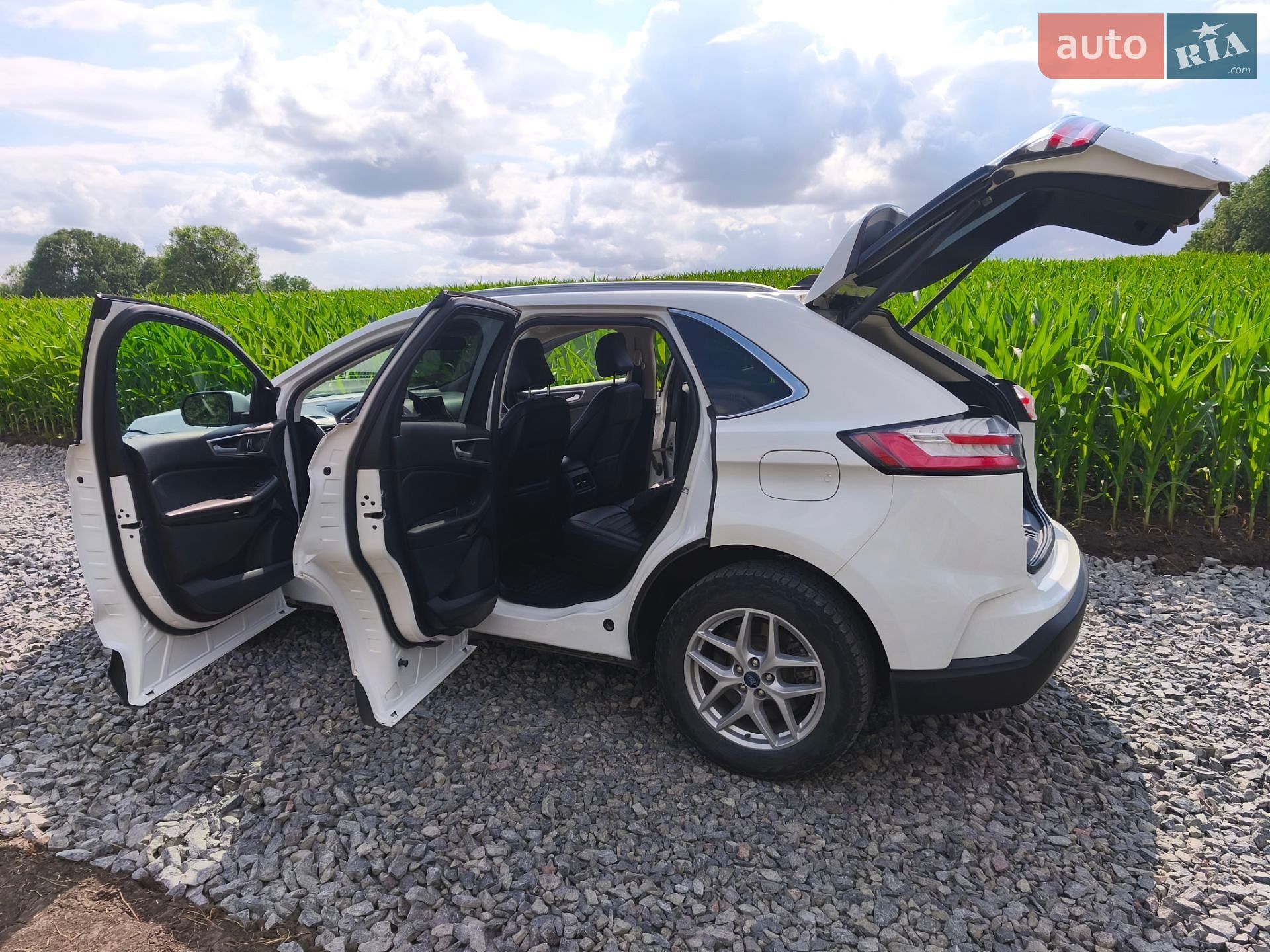 Ford Edge 2021 VIN 2FMPK4J96MBA61785 фото оголошення 23 з 40