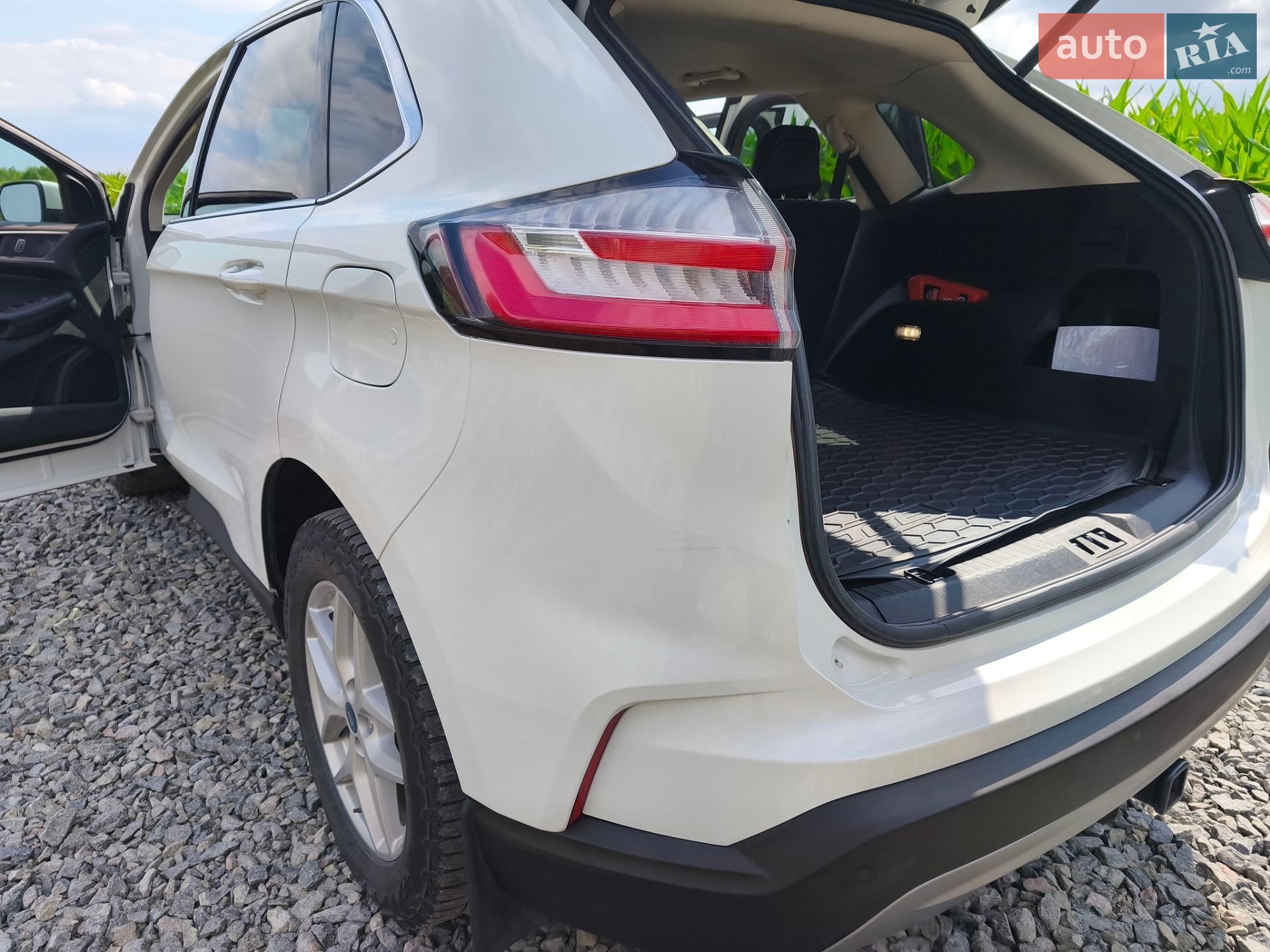 Ford Edge 2021 VIN 2FMPK4J96MBA61785 фото оголошення 31 з 40