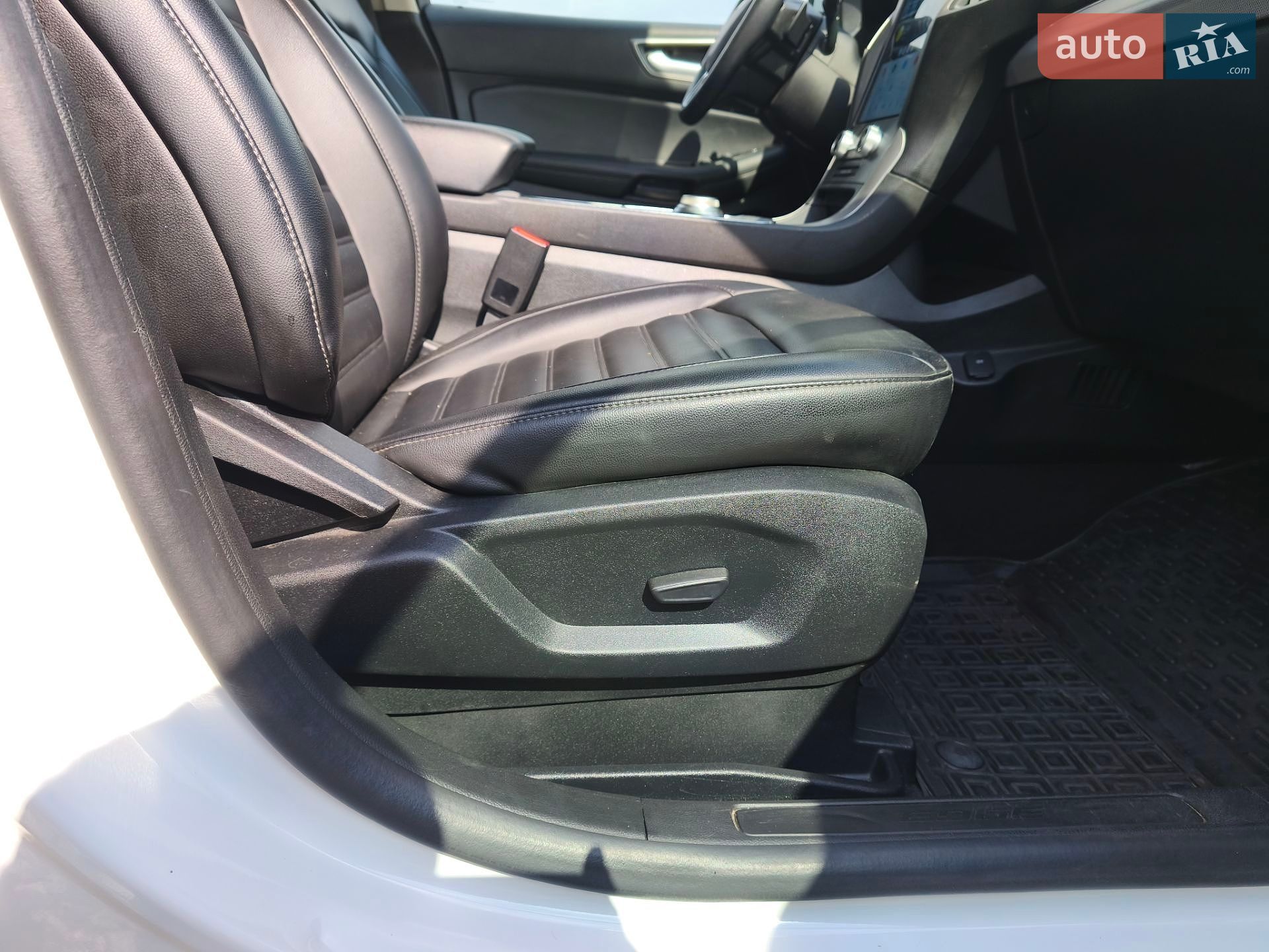 Ford Edge 2021 VIN 2FMPK4J96MBA61785 фото оголошення 37 з 40